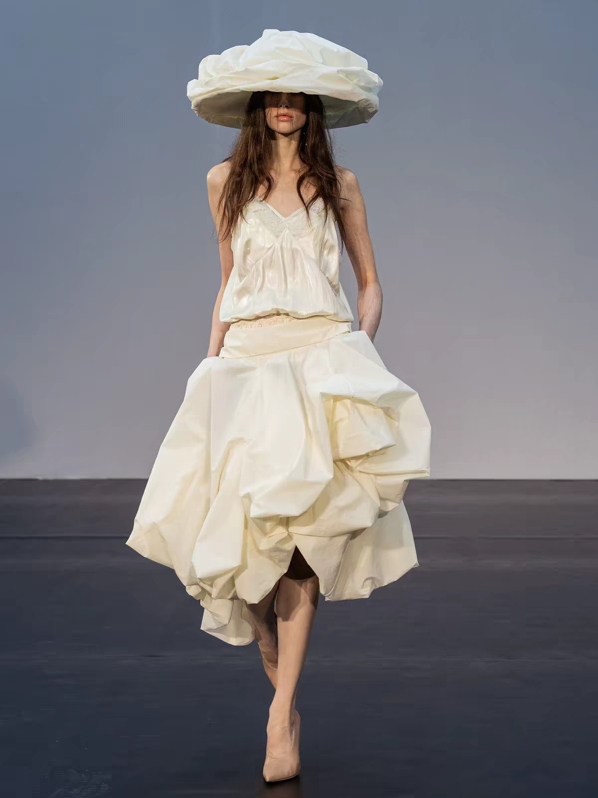 NO:955228,Multi-layered three-dimensional skirt!  two-color SML,,skirts,19860909多层次立体半裙！两色 SML,,skirts,,Women's clothing