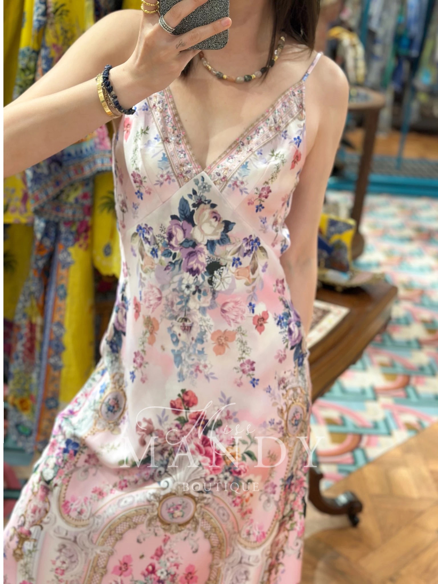 Luminous Silk-Touch Dress B684 from the Camilla inspired collection image 3