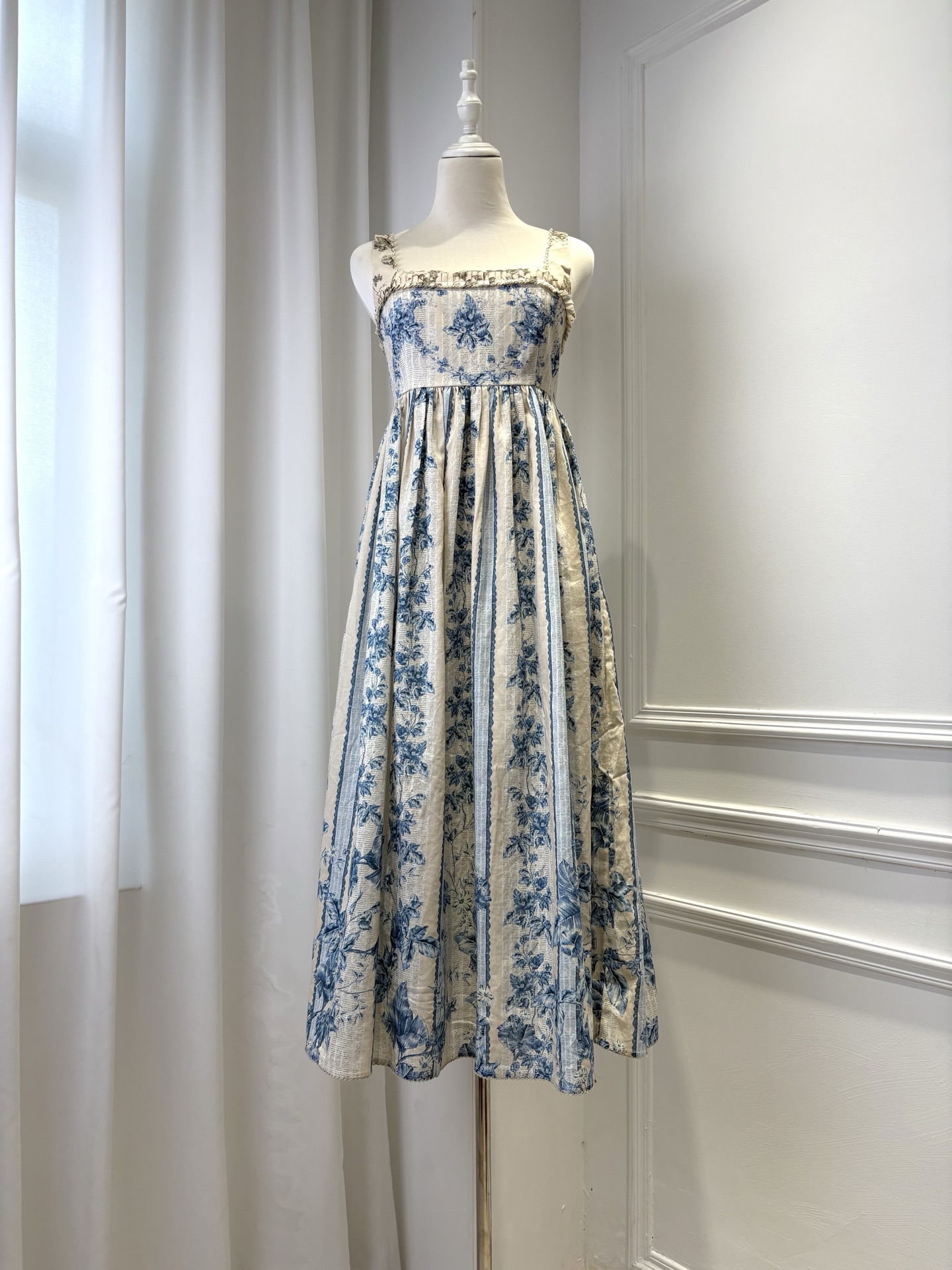 Luminous Resort Dress G003 from the Agua inspired collection image 1