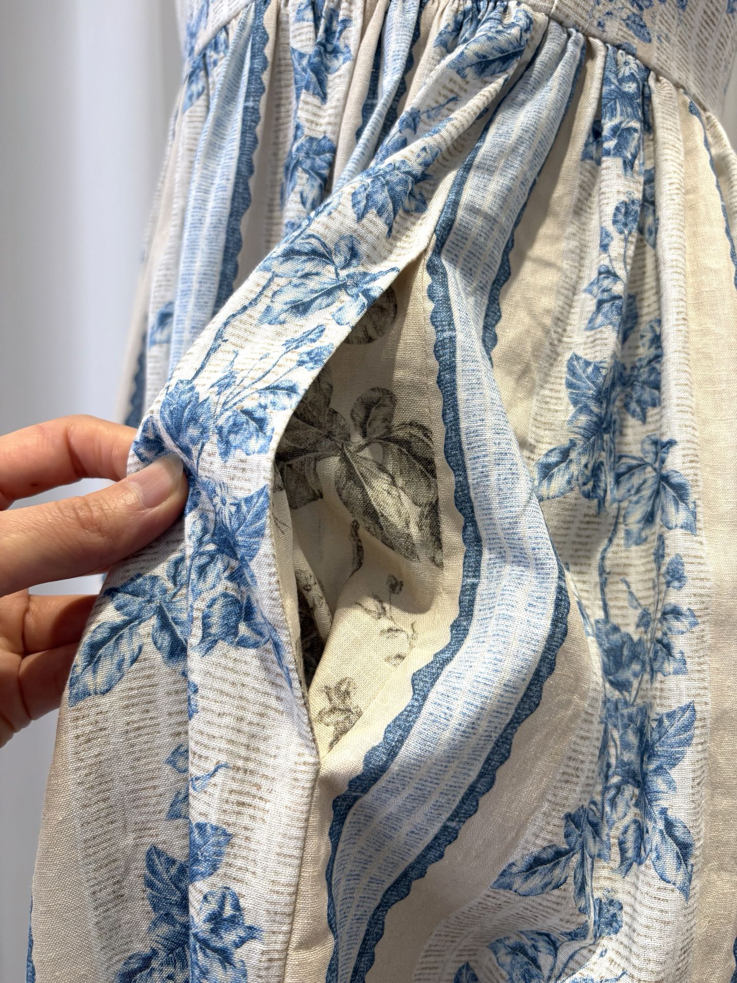 Holiday Destination Dress G003 from the Agua inspired collection image 4