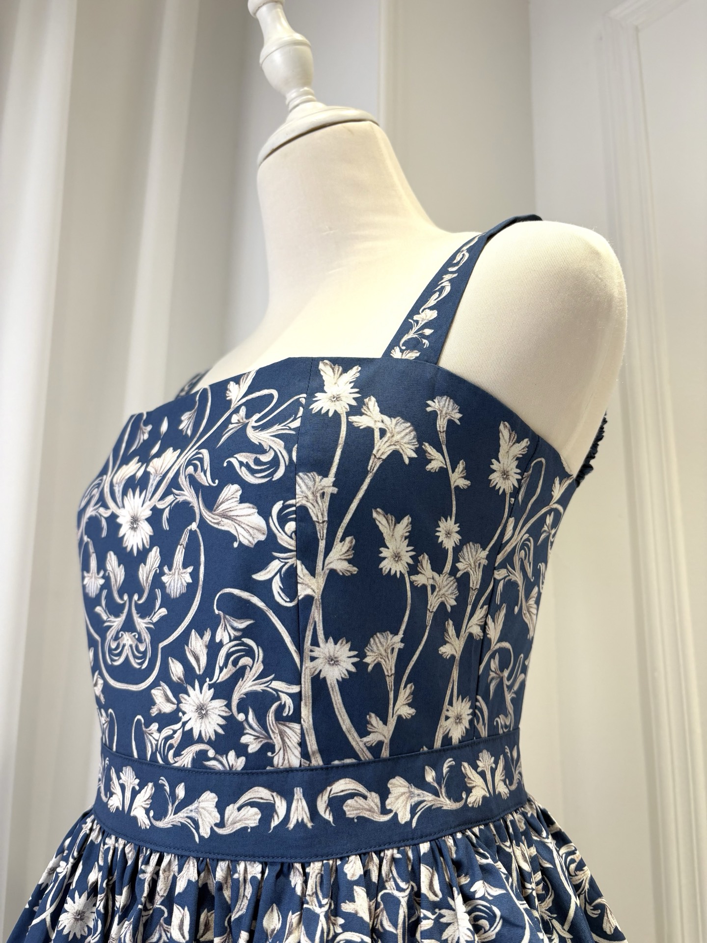 Tropical Maxi Dress G018 from the Agua inspired collection image 5