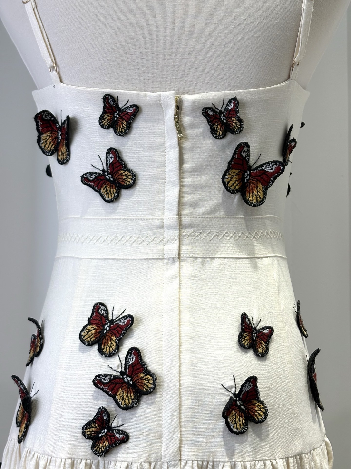 Tropical Occasion Dress G025 from the Agua inspired collection image 7