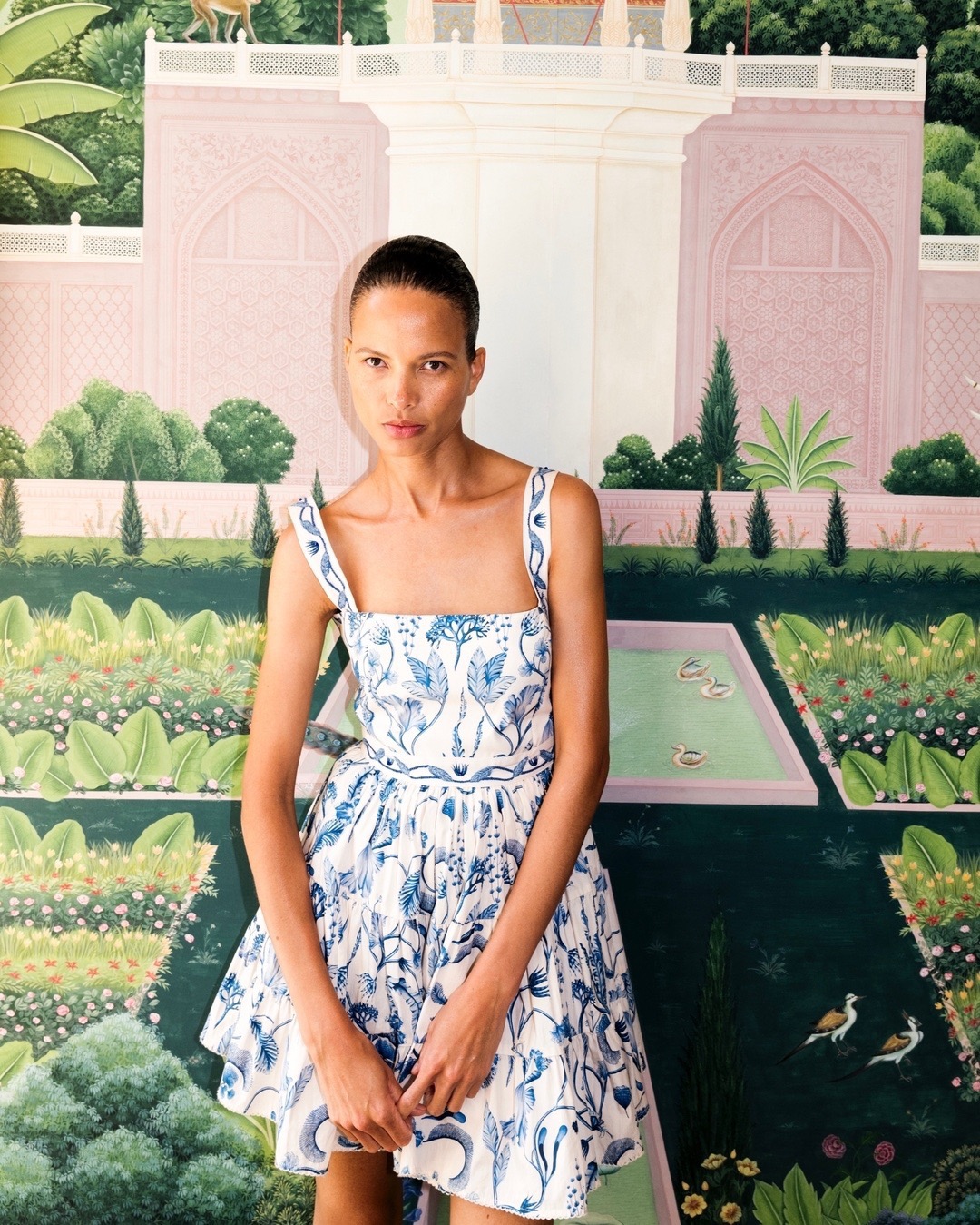 Shell Vacation Dress G019 from the Agua inspired collection image 4