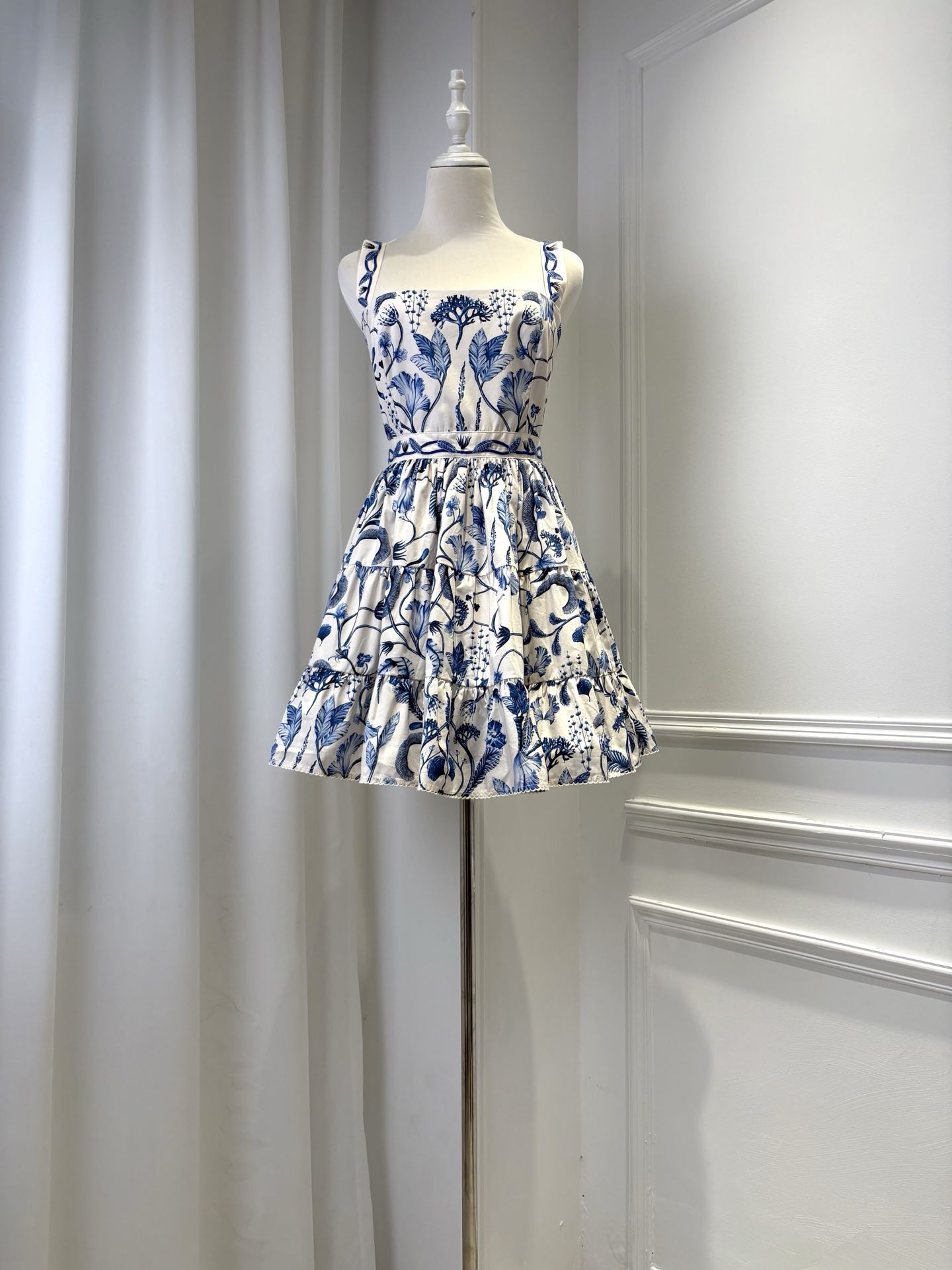 Marea Occasion Dress G019 from the Agua inspired collection image 1