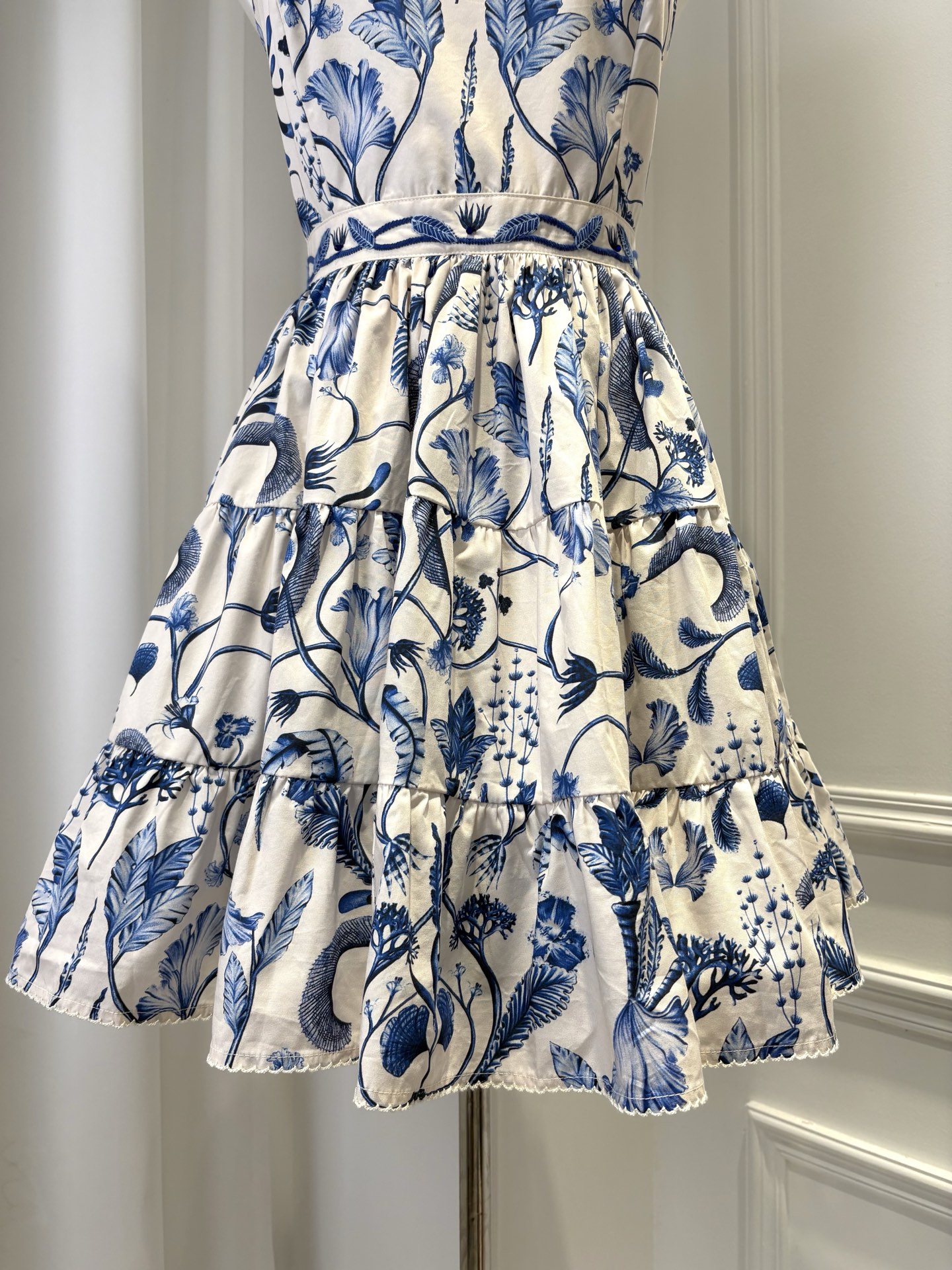 Marea Occasion Dress G019 from the Agua inspired collection image 3