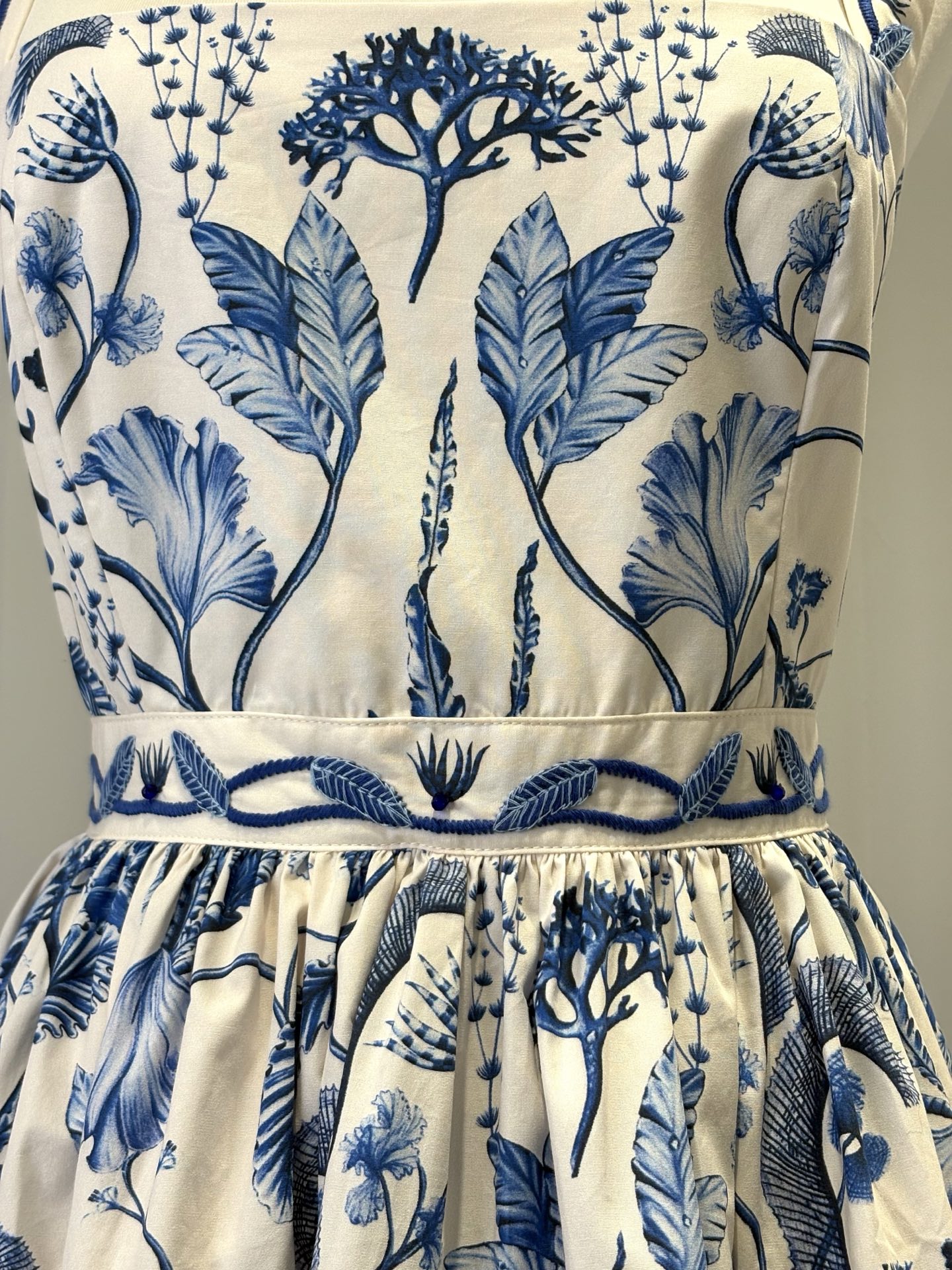 Sunlit Holiday Dress G019 from the Agua inspired collection image 8