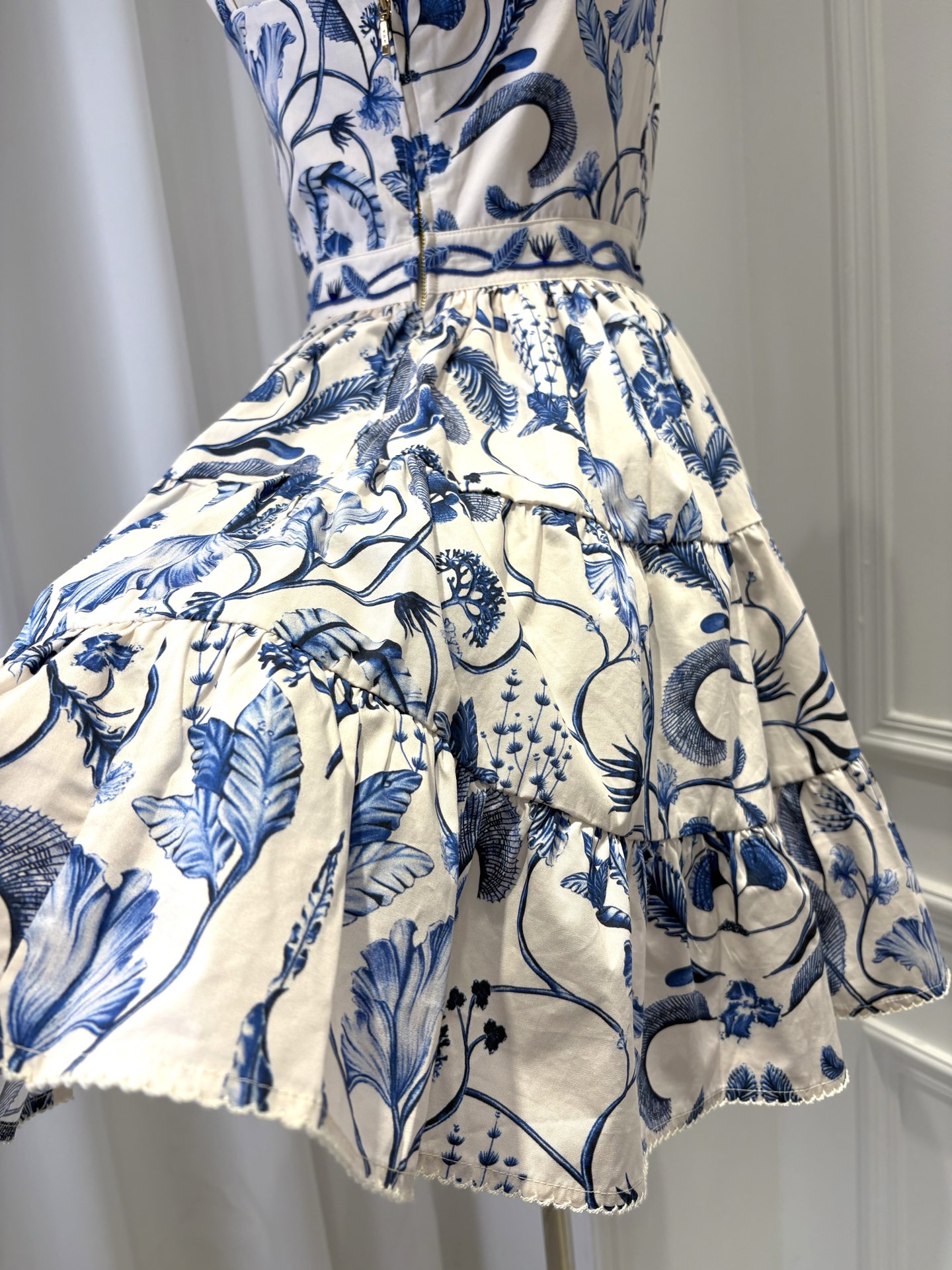 Sunlit Holiday Dress G019 from the Agua inspired collection image 6