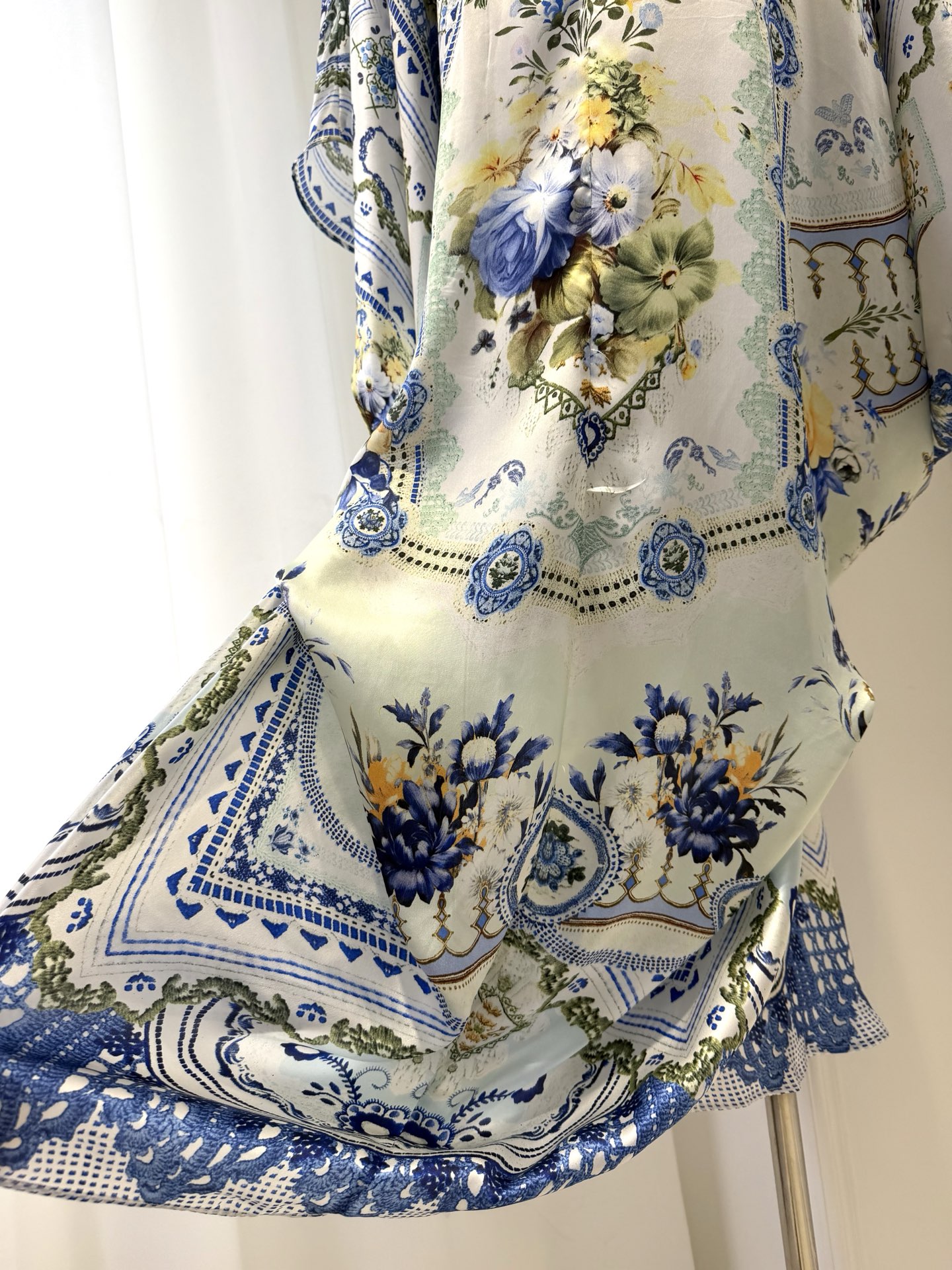 Nocturne Printed Dress B689 from the Camilla inspired collection image 3