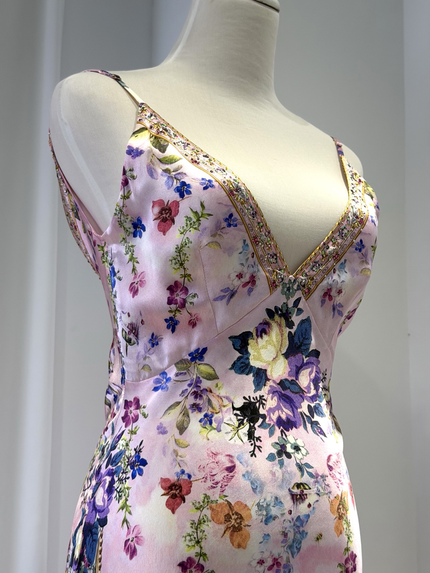 Azure Printed Dress B684 from the Camilla inspired collection image 8