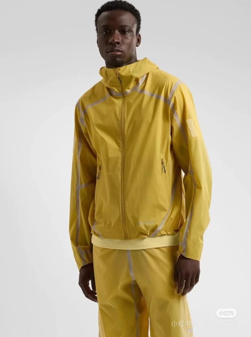 Arc'teryx System_A Hangdog Jacket - Waterproof, Breathable, and Stylish 1 Arc’teryx System_A Hangdog Jacket – Waterproof, Breathable, and Stylish