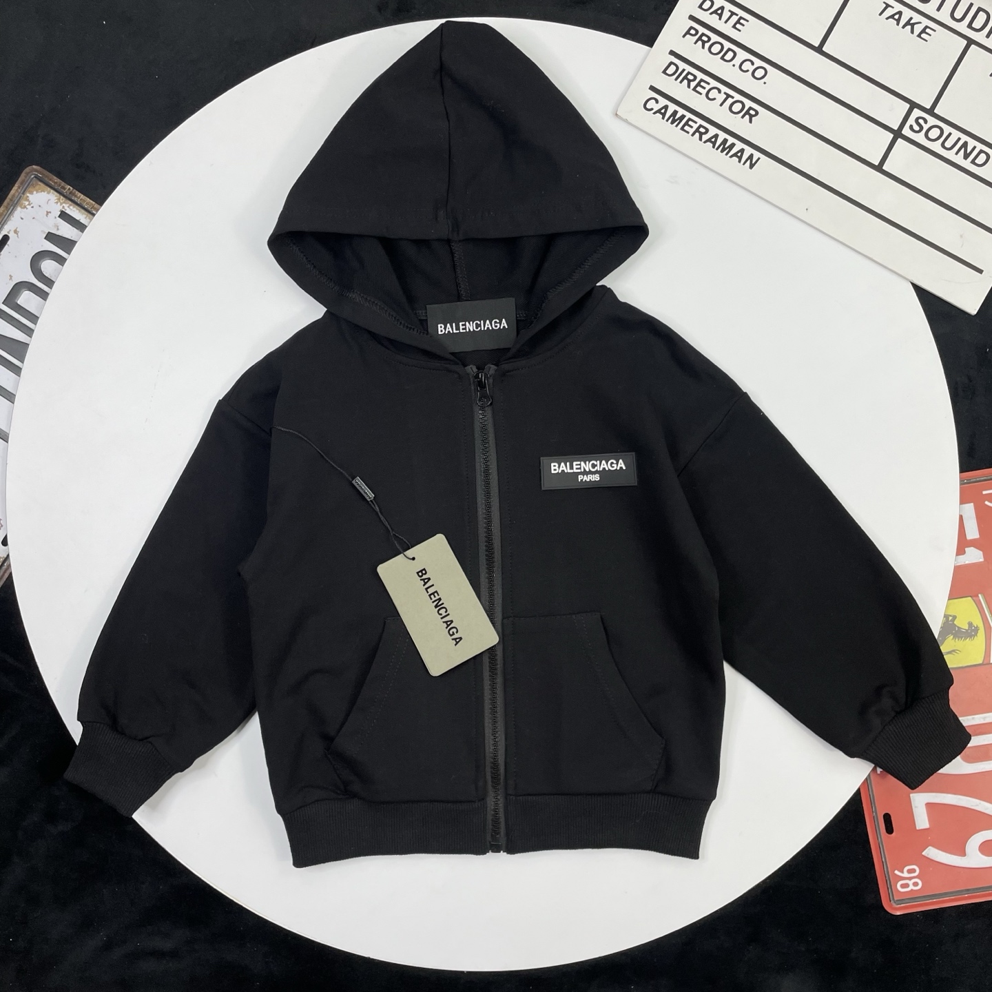 _da79sa31_NNW-dX4cT_91n2traSURzhVj8N_rYw