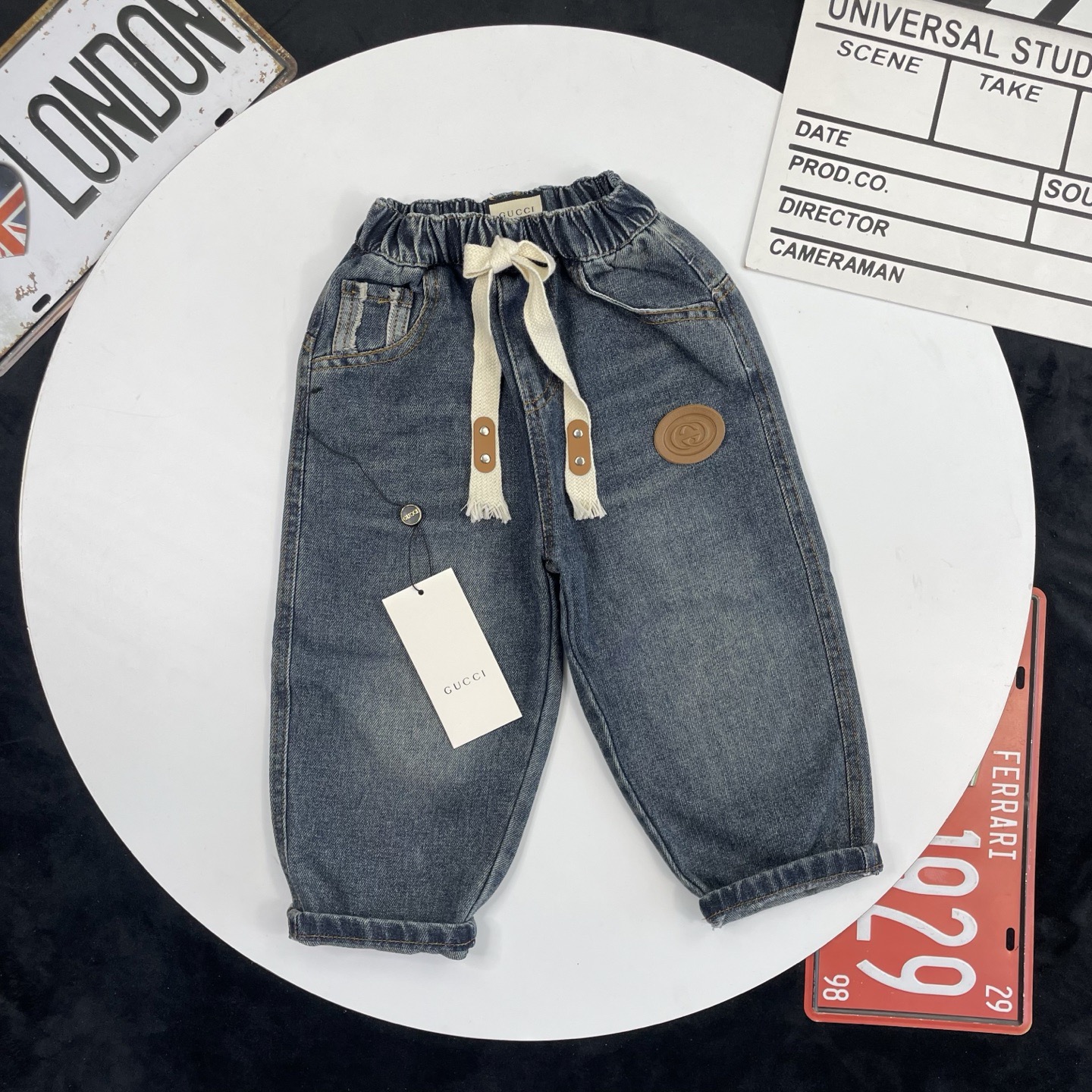 🌐 Gucci ♻️ Jeans (90-150) ♻️ Pantalones 🎗Etiqueta original! ¡Paquete original! Marca original! 🌐 💯Suministro a larg…
