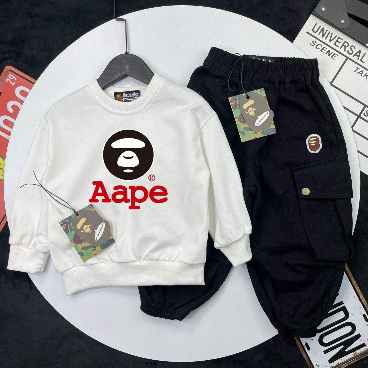 🌐 BAPE ♻️ Conjunto de sudadera (90-150) ♻️ Sudadera ♻️ Pantalones de trabajo 🎗¡Etiqueta original! ¡Embalaje original!…