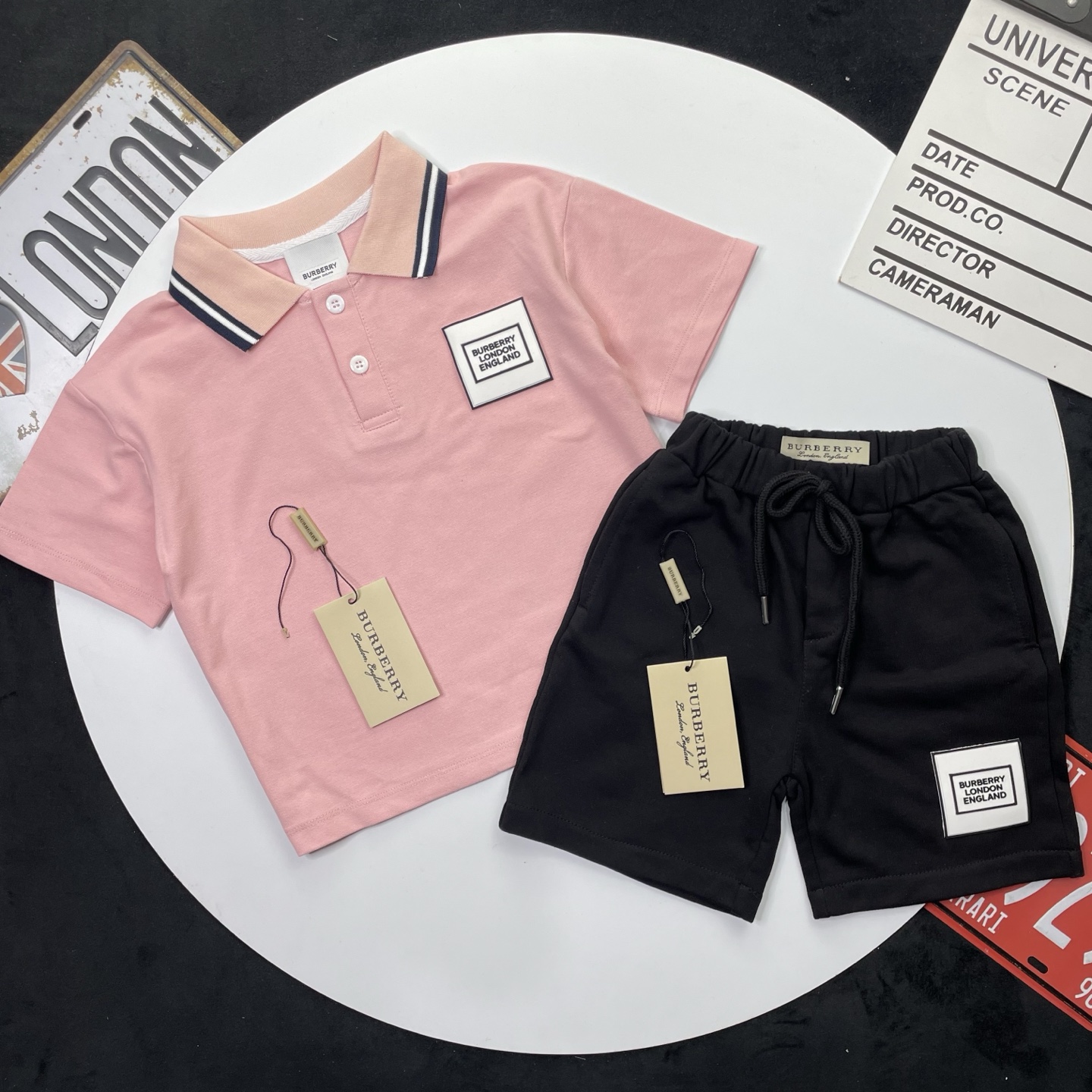🌐 Burberry ♻️ Conjunto (90-150) ♻️ Camiseta de manga corta ♻️ Pantalones cortos 🎗 ¡Etiqueta original! ¡Embalaje origi…