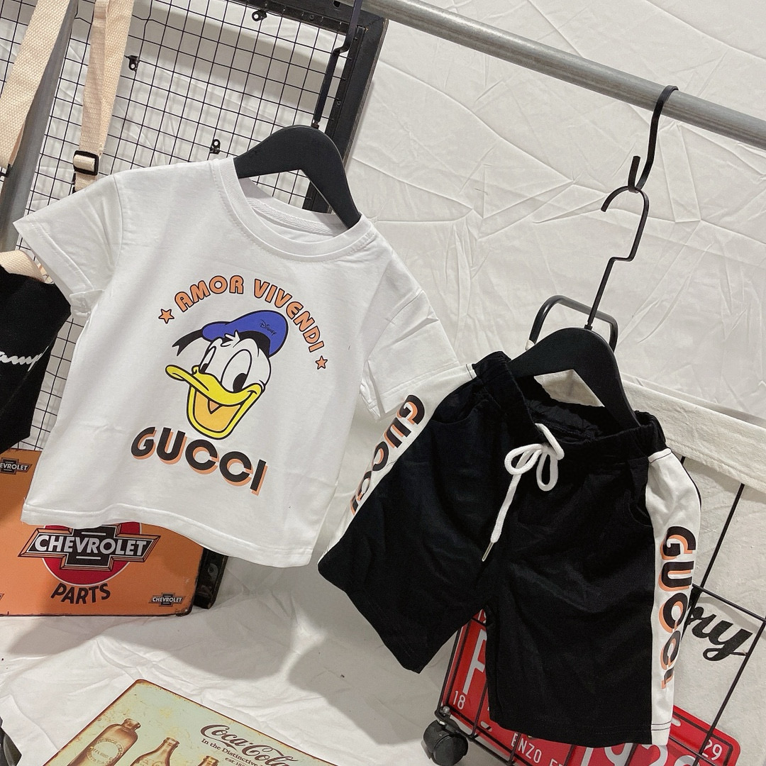 🌐Gucci ♻️ Set de camisetas (90-150) ♻️ Manga corta ♻️ Pantalones cortos 🎗 ¡Etiqueta original! ¡Embalaje original! ¡Ma…