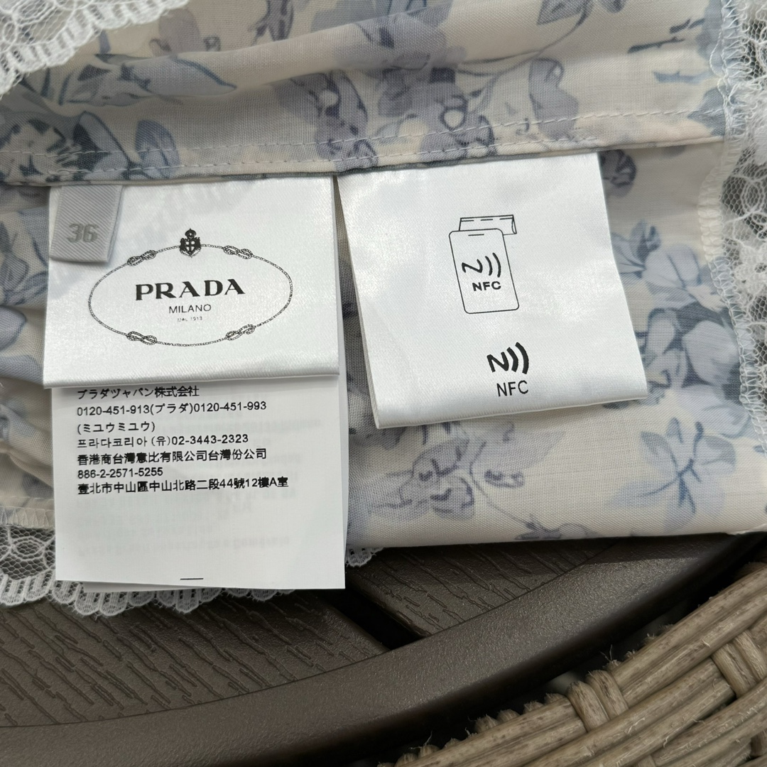 Prad*24夏日新款碎花蕾丝边蛋糕半裙高版开发！pd夏日浪漫碎花系列可爱可爱️蛋糕裙子俏皮甜美采用的定