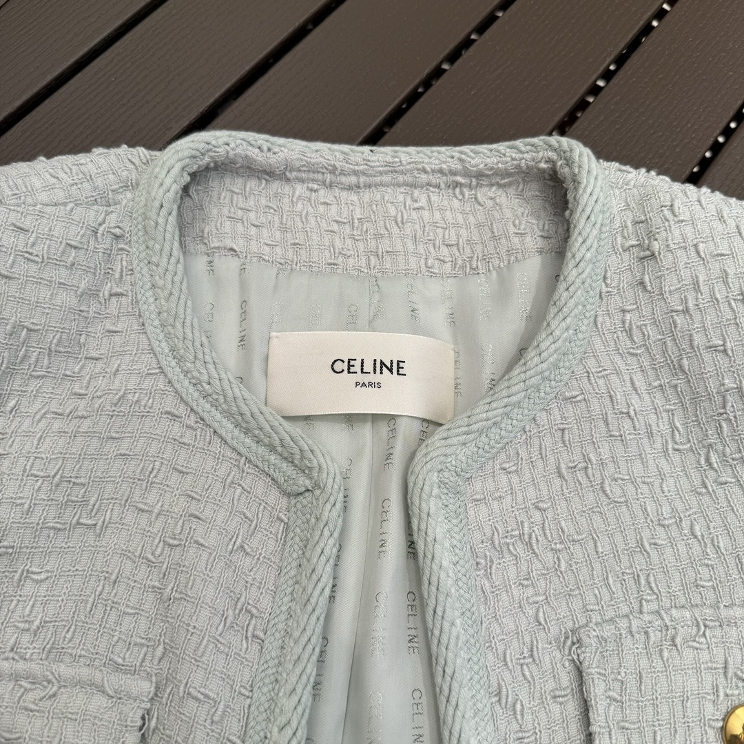 CELIN*24早秋新品浅绿色羊毛花呢夹克一眼就会被种草的最新浅绿色太清新了经典版型很好搭下面随意一条牛