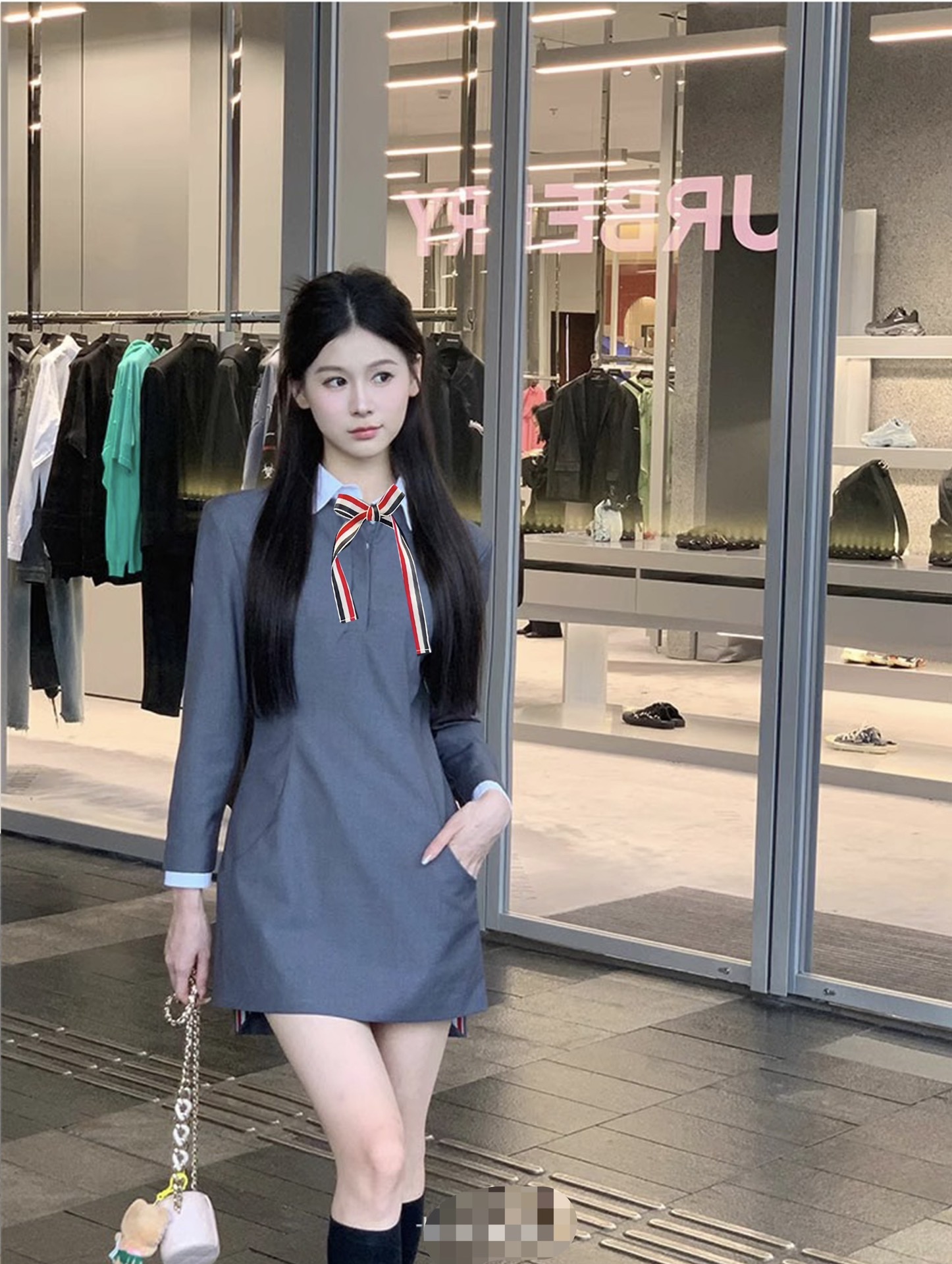 New Thong P679: High-Quality College Style with Hidden Details and Enzyme Color Accents - 图片 2