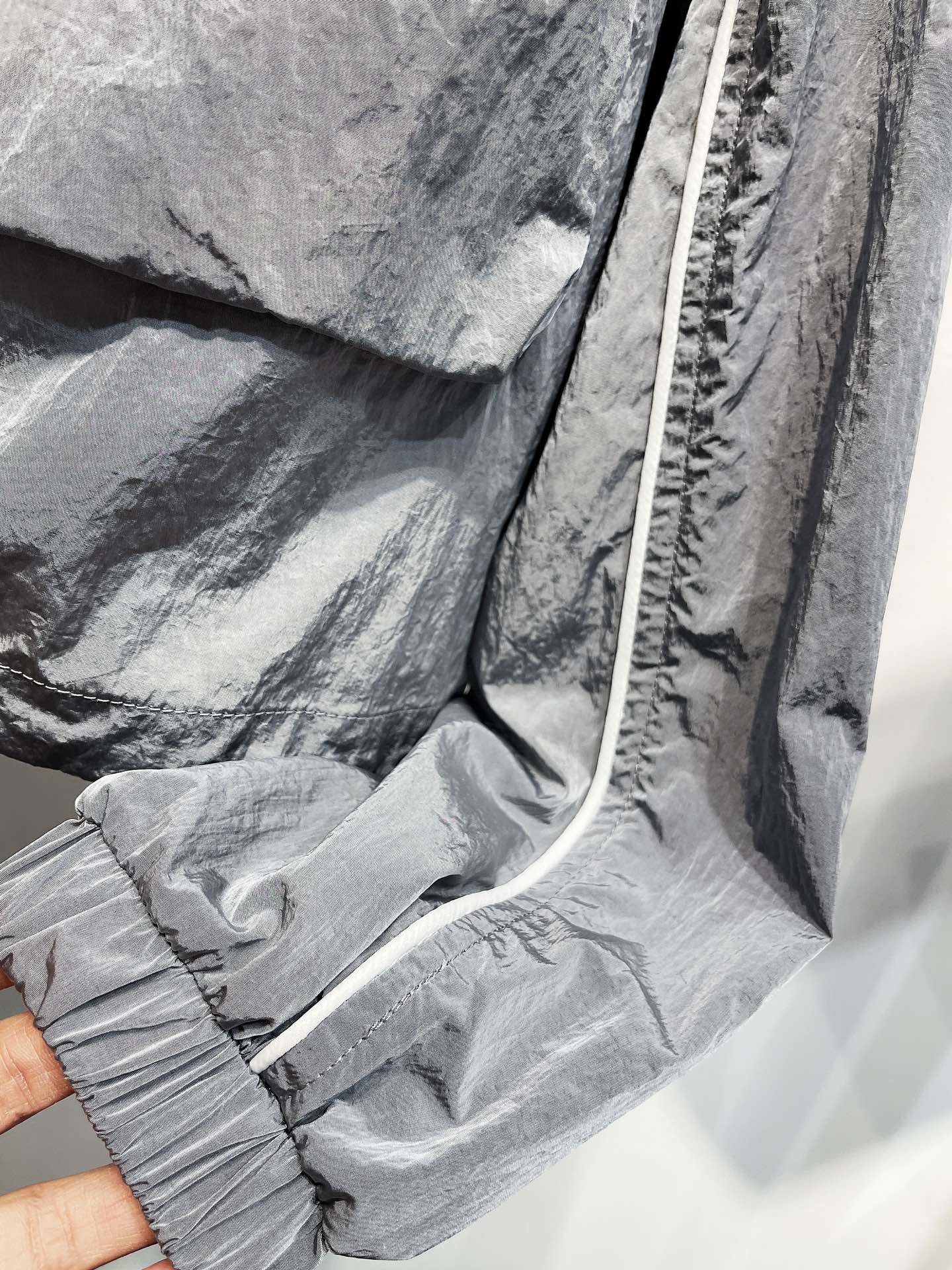발렌시아가 여성 자외선 차단 자켓 102348 이미지 6