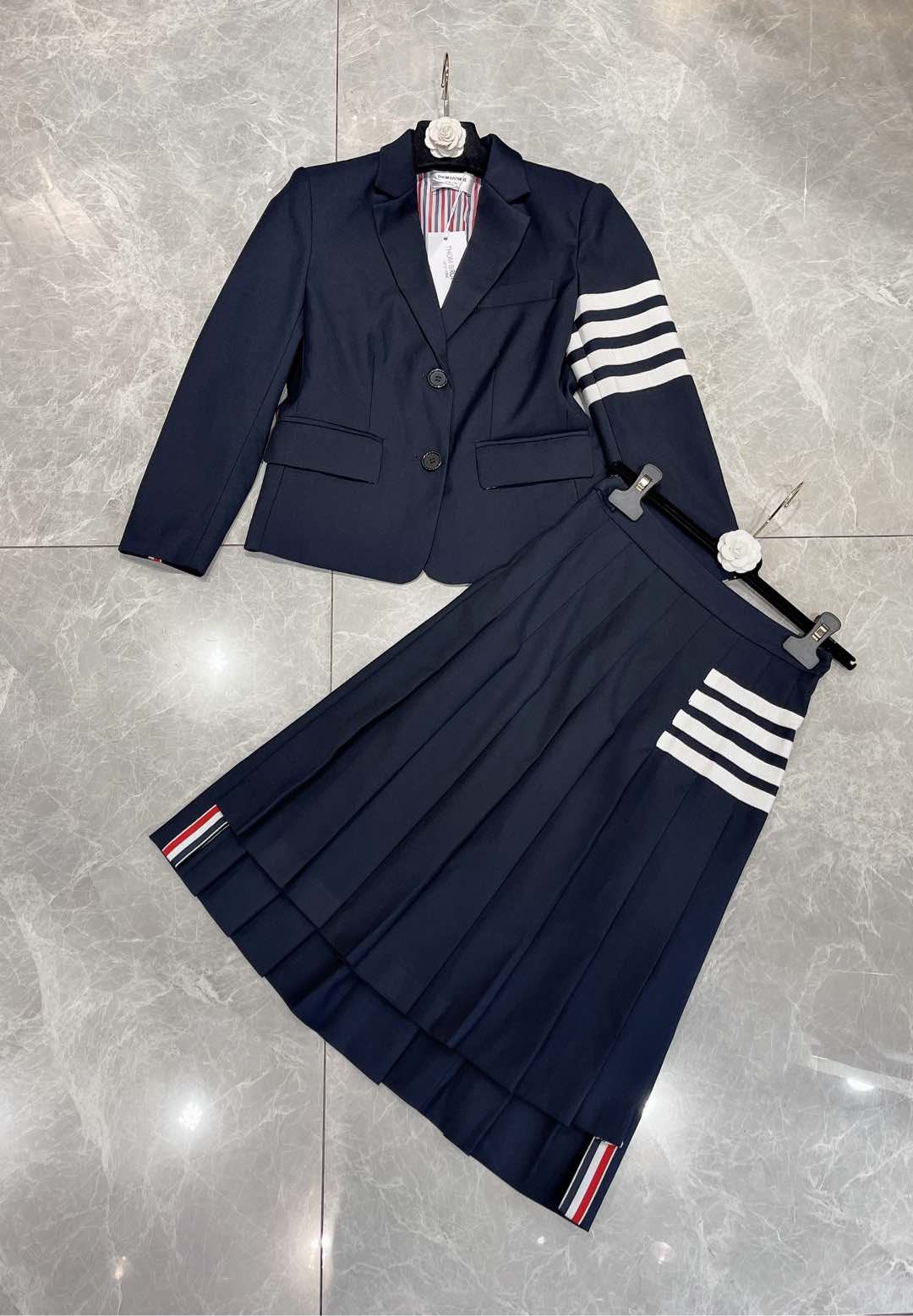 THOM BROWN Monochrome High-Quality Wool Jacket with Natural Shell Buttons.