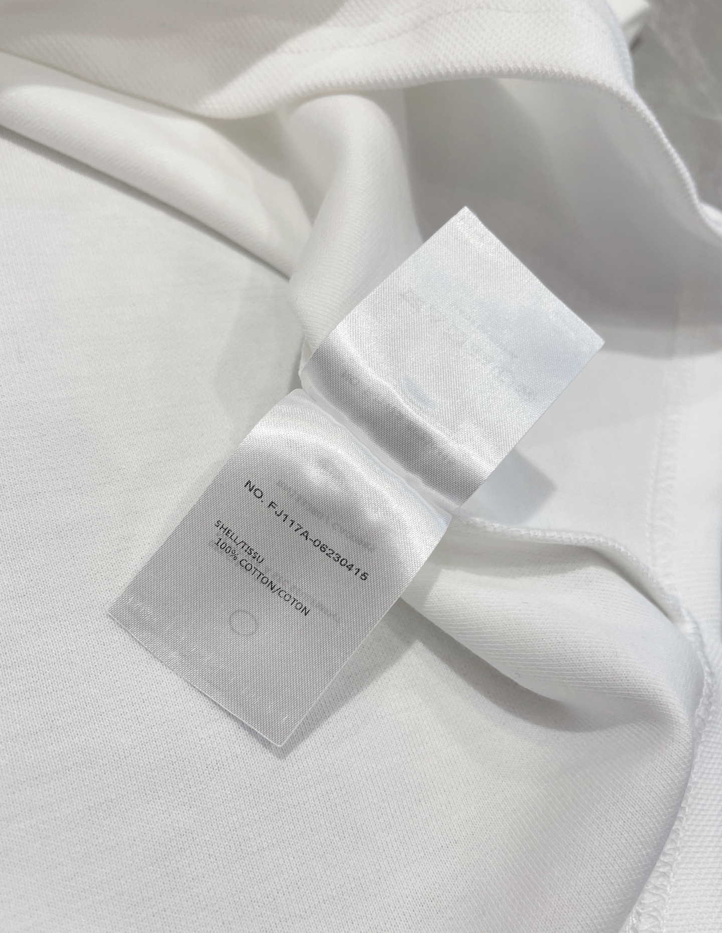 Stylish Thom Browne Teddy Dog Embroidered Women’s Suit with High Fashion Upgrade - 图片 9