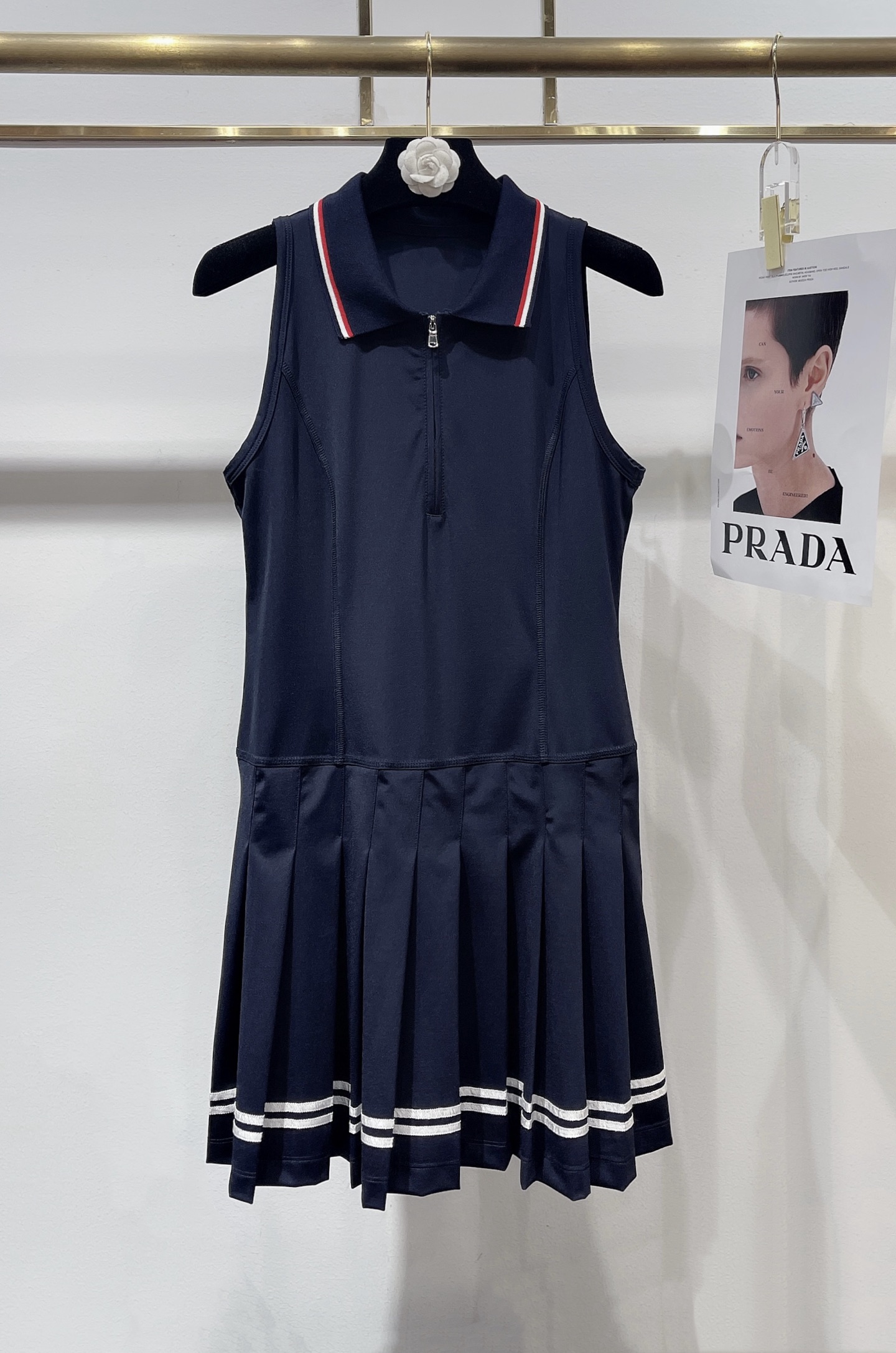 High-Quality College Knitted Dress with Hierarchy Look in Hide Blue, Exclusive Spot Sale - 图片 1