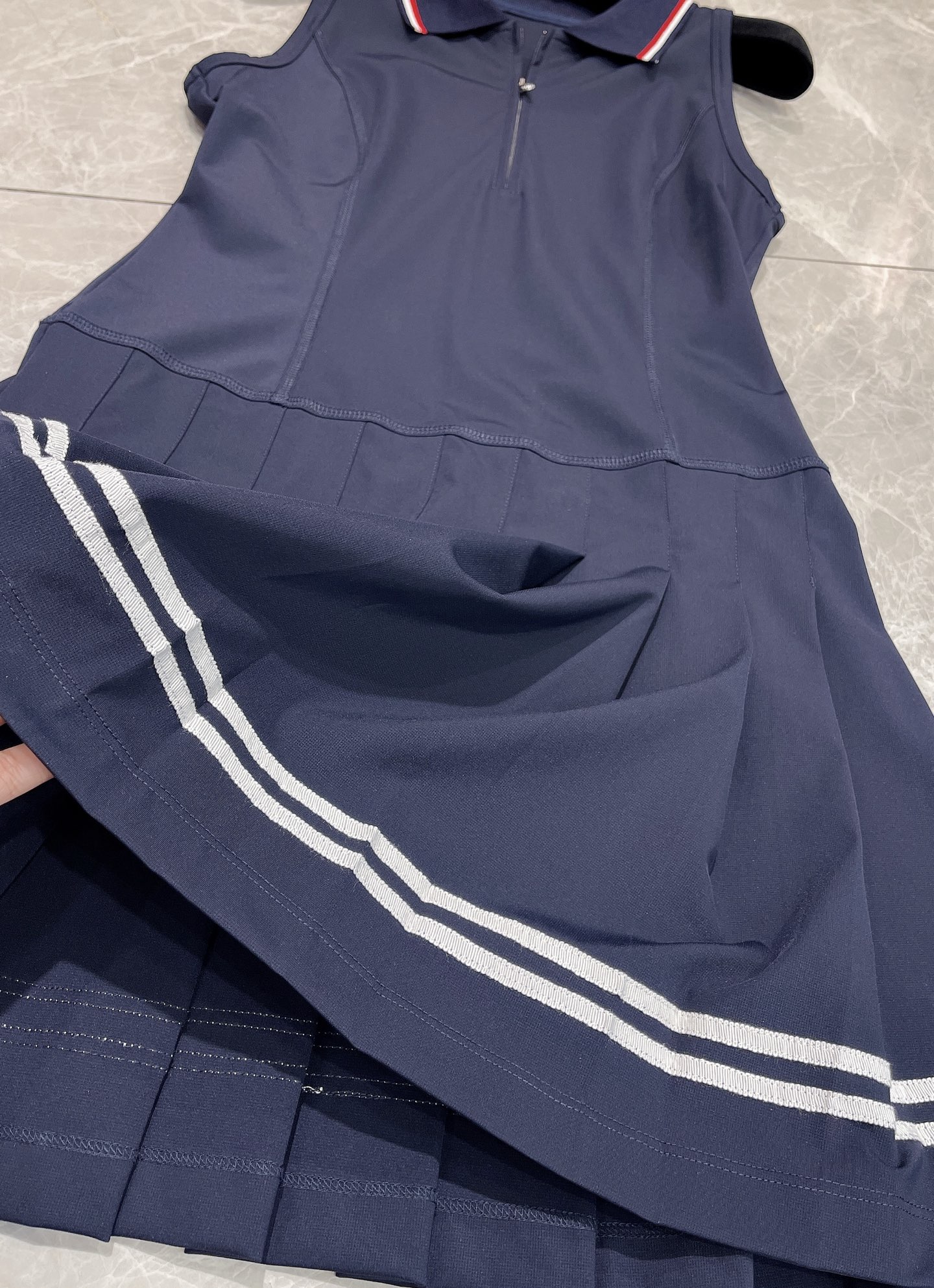 High-Quality College Knitted Dress with Hierarchy Look in Hide Blue, Exclusive Spot Sale - 图片 6