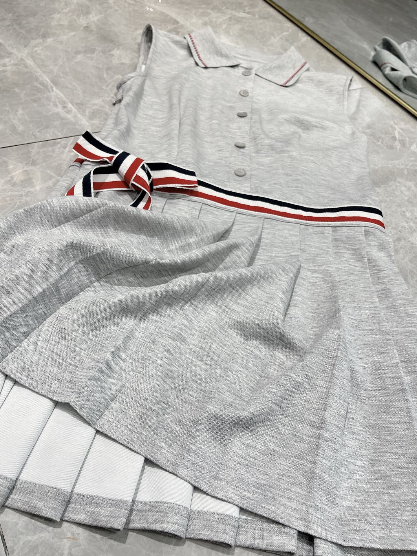 Fashion Review: P667 Summer Dress in High-Intensity White Ash, TB Classic Fusion - 图片 7