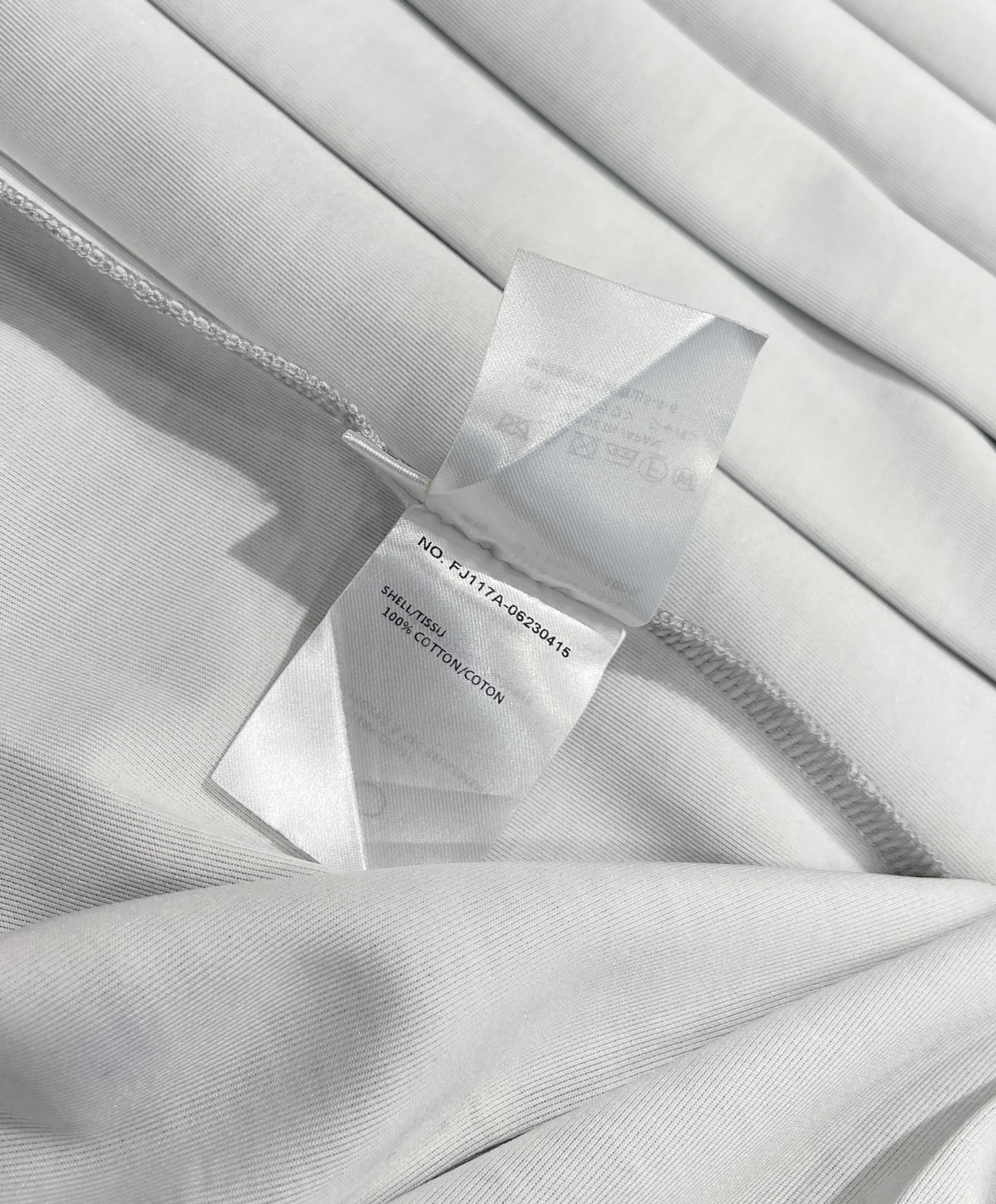 Fashion Review: P667 Summer Dress in High-Intensity White Ash, TB Classic Fusion - 图片 9