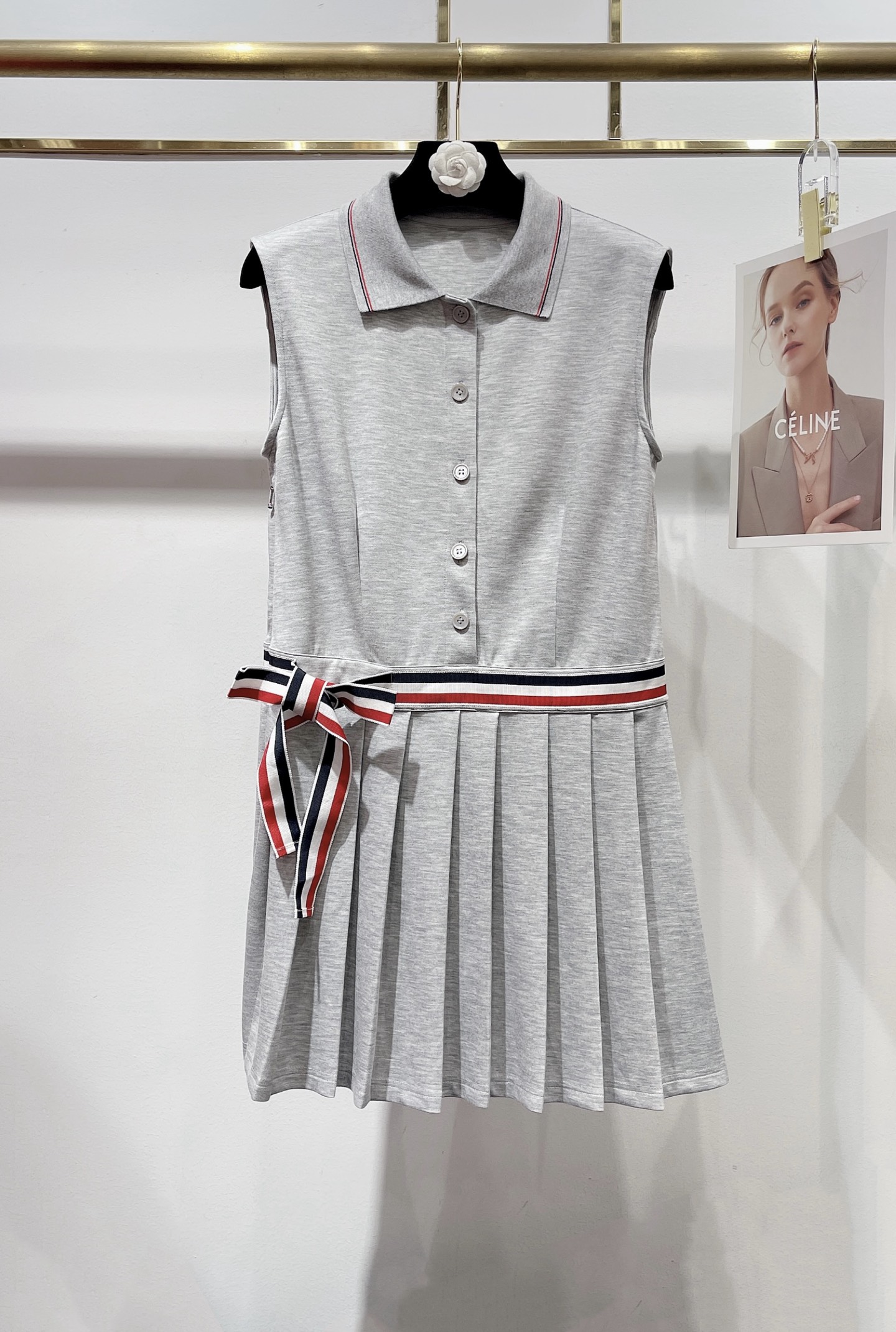 Fashion Review: P667 Summer Dress in High-Intensity White Ash, TB Classic Fusion - 图片 2