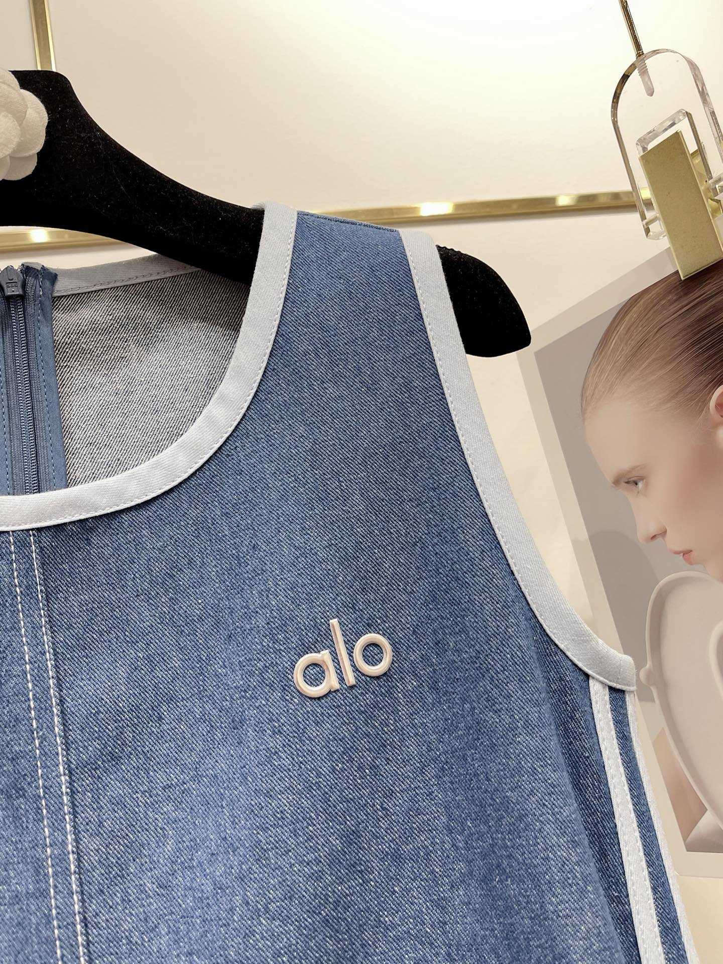 Exclusive Spring and Summer Women’s Suit with Hip-Hop Cowboy Vest Dress - 图片 4