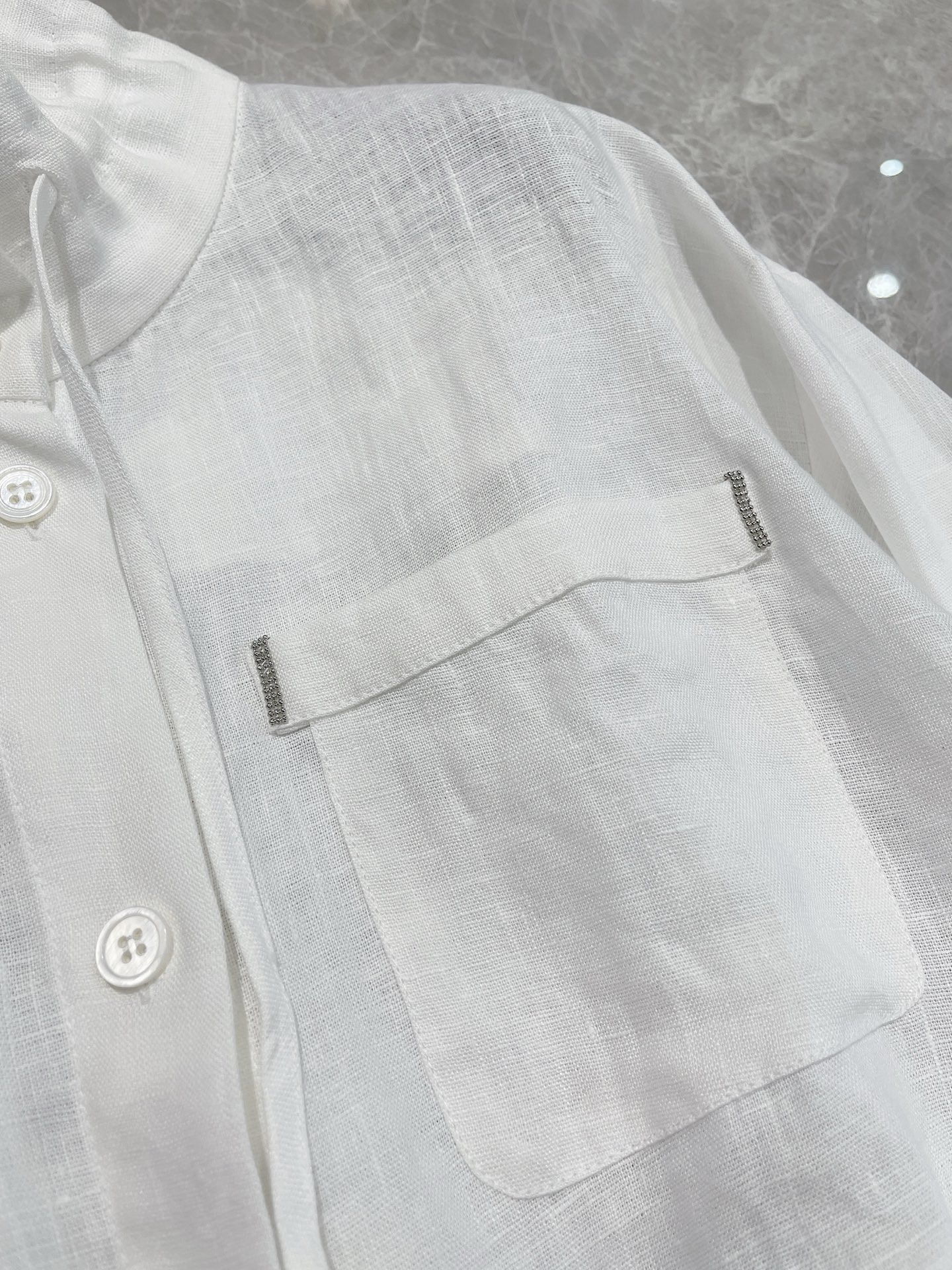 Elegant Linen Drawstring Shirt with Beaded Chain Detail - Versatile Style 6 i1754047241393 9007 0 5
