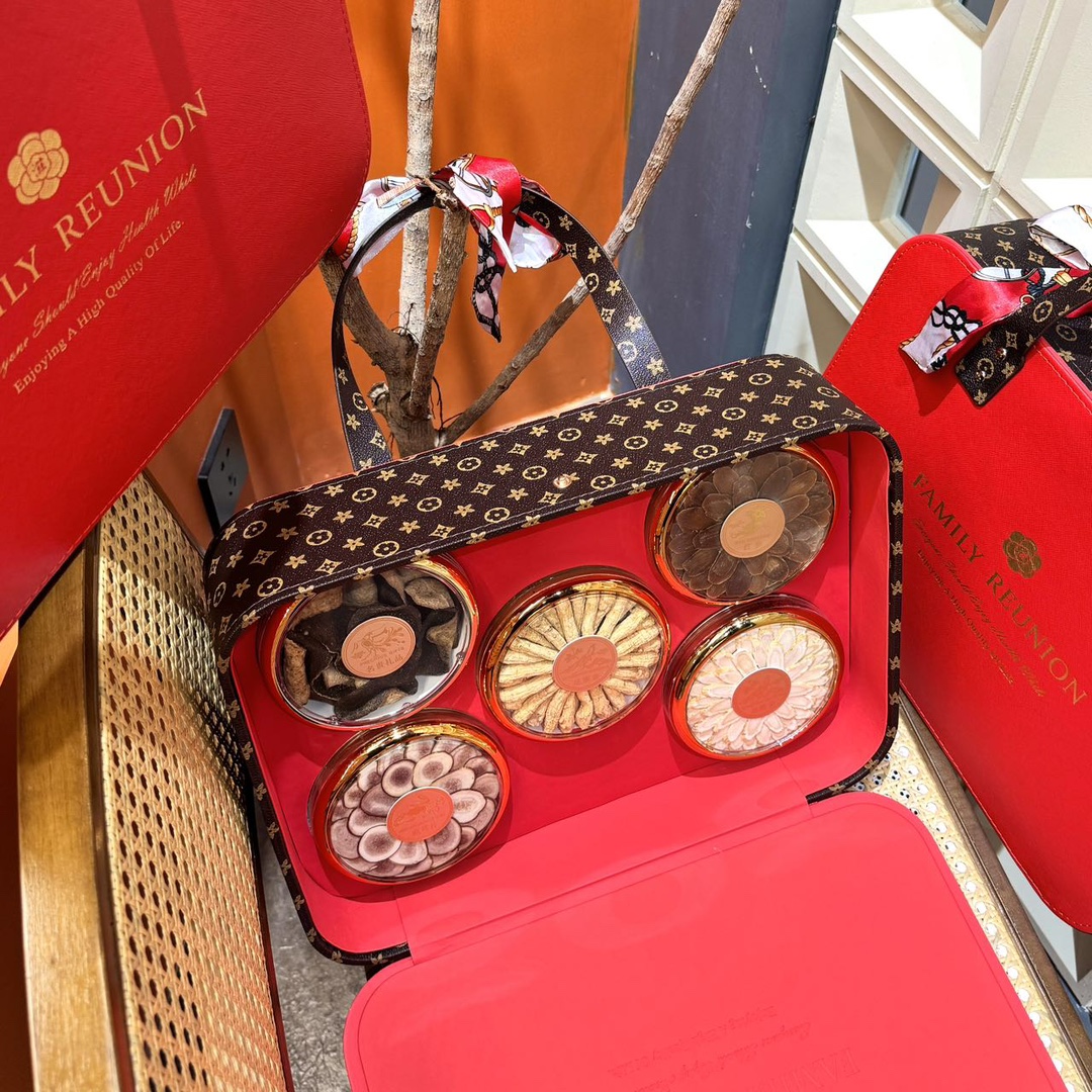 路易威登 Louis Vuitton 高定典藏经典高奢皮具手袋托特包斜挎包女包 #A851C049 4
