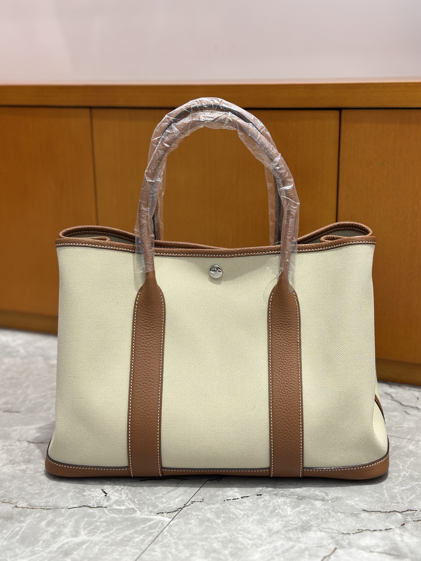 NO:741165,30, 36cm garden bag single layer canvas, real stock, golden brown/beige canvas, suitable for commuting and going out on the street!  !  Full of luxury, Hermes, hermes, Hermes,1986090930、36cm 花园包单层帆布 现货实拍 金棕/米黄帆布 通勤 出街都很适配！！满满高级感,爱马仕,hermes,Hermes,,Bag
