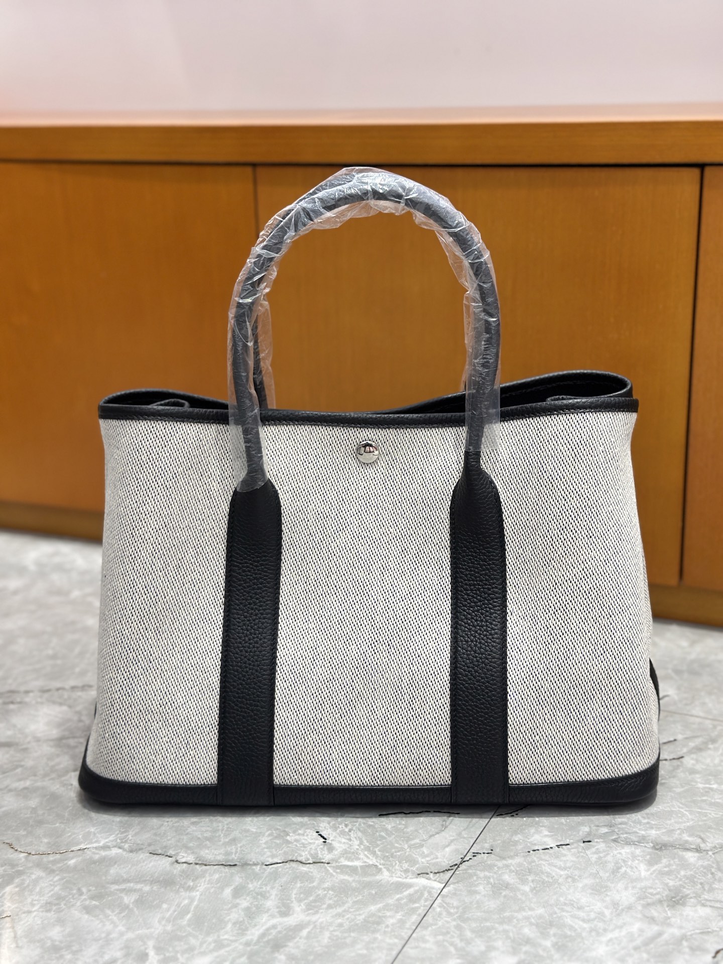 NO:741169,30, 36cm garden bag single layer canvas, real stock, black/black and white grid/black bottom, suitable for commuting and going out on the street!  !  Full of luxury, Hermes, hermes, Hermes,1986090930、36cm 花园包单层帆布 现货实拍 黑/黑白格/黑底 通勤 出街都很适配！！满满高级感,爱马仕,hermes,Hermes,,Bag