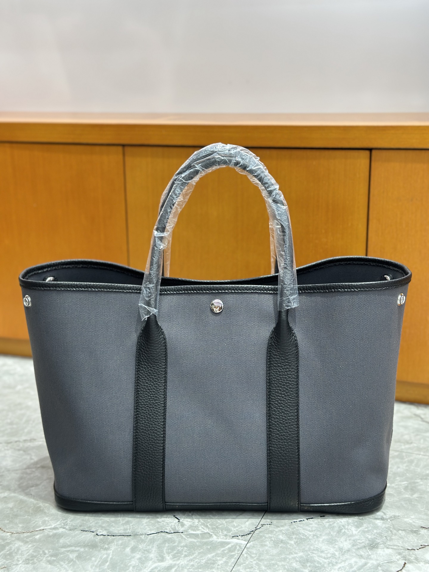 NO:741178,30, 36cm garden bag single layer canvas, real stock, black/slate gray canvas, suitable for commuting and going out on the street!  !  Full of luxury, Hermes, hermes, Hermes,1986090930、36cm 花园包单层帆布 现货实拍 黑/石板灰帆布 通勤 出街都很适配！！满满高级感,爱马仕,hermes,Hermes,,Bag