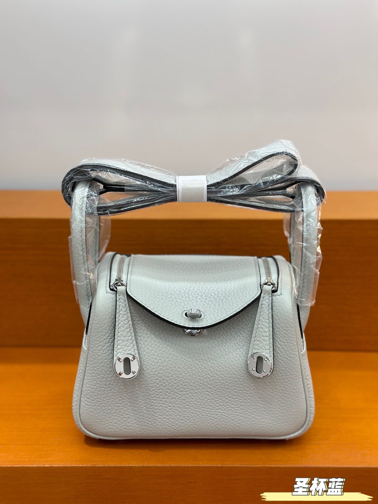 NO:852012,Real shot in stock Lindy Small and beautiful, simple and refined, elegant and cute at the same time, figure, capacity *.*, Hermes, hermes, Hermes,19860909现货实拍 琳迪 小而美 简而精 气质高雅与可爱并存 身材 容量 *.*,爱马仕,hermes,Hermes,,Bag