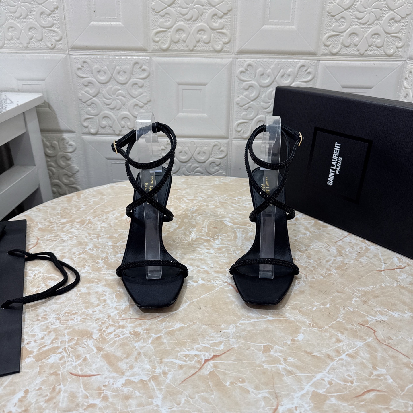 NO:234340,YSL. Top version. High quality. Configure full packaging. 2025 new model. Official website synchronization. 1:1 mold opening. Silk ironing craft sandals. Upper silk, inner sheepskin. Heel height: 10.5cm. Outsole. A-grade original black leather outsole. Size SIZE.34–43 (34.42.43. Custom made, no return or exchange), high heels, saint laurent, sandals, high heels, sheepskin, real silk, Leather soles19860909YSL.顶级版本.高品质. 配置全套包装 2025新款 官网同步 1:1开模 真丝烫钻工艺凉鞋 鞋面真丝 内里羊皮 跟高:10.5cm 大底A级原版黑色真皮大底 码数SIZE.34–43（34.42.43订做不退不换）,高跟鞋,saint laurent,sandals,high heels,sheepskin,real silk,Leather soles,Women's Shoes