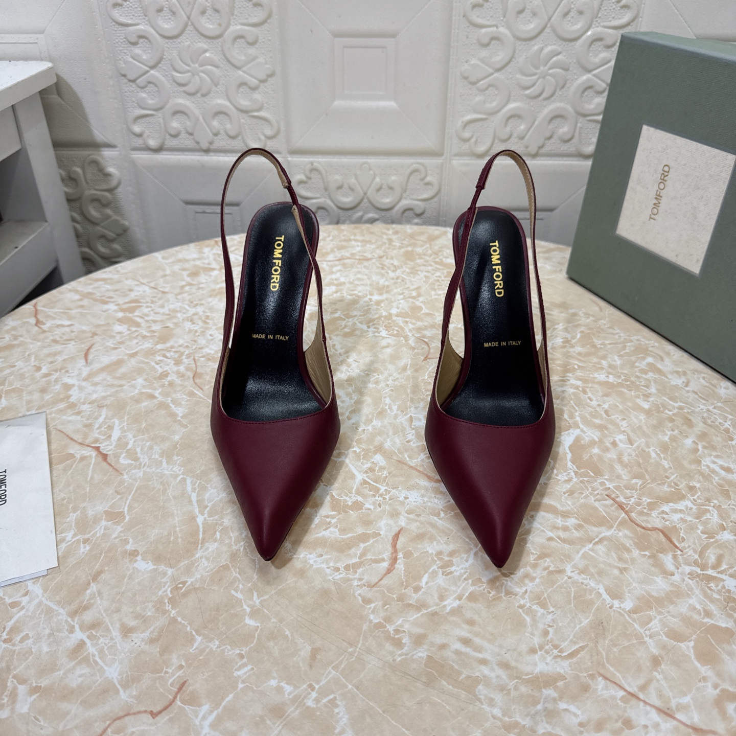 NO:747965,TOM FORD top version, high quality, 2026 new model, official website synchronization, 1:1 mold opening, high-heeled hollow shoes, upper: silk/stone grain/cowhide, padded sheepskin, heel height 10.5cm, sole AAA original genuine leather outsole SIZE34-43 (34 42 43 custom-made, non-returnable) P, high heels sandals, tom ford, sandals, high heels, cowhide, sheepskin, real  silk,leather soles19860909TOM FORD顶级版本 高品质 2026新款 官网同步 1:1开模 高跟后空鞋 鞋面: 真丝/石头纹/牛皮 垫脚羊皮 跟高10.5cm 鞋底AAA级原版真皮大底 SIZE34-43（34 42 43订做不退换） P,高跟鞋凉鞋,tom ford,sandals,high heels,cowhide,sheepskin,real silk,Leather soles,Women's Shoes