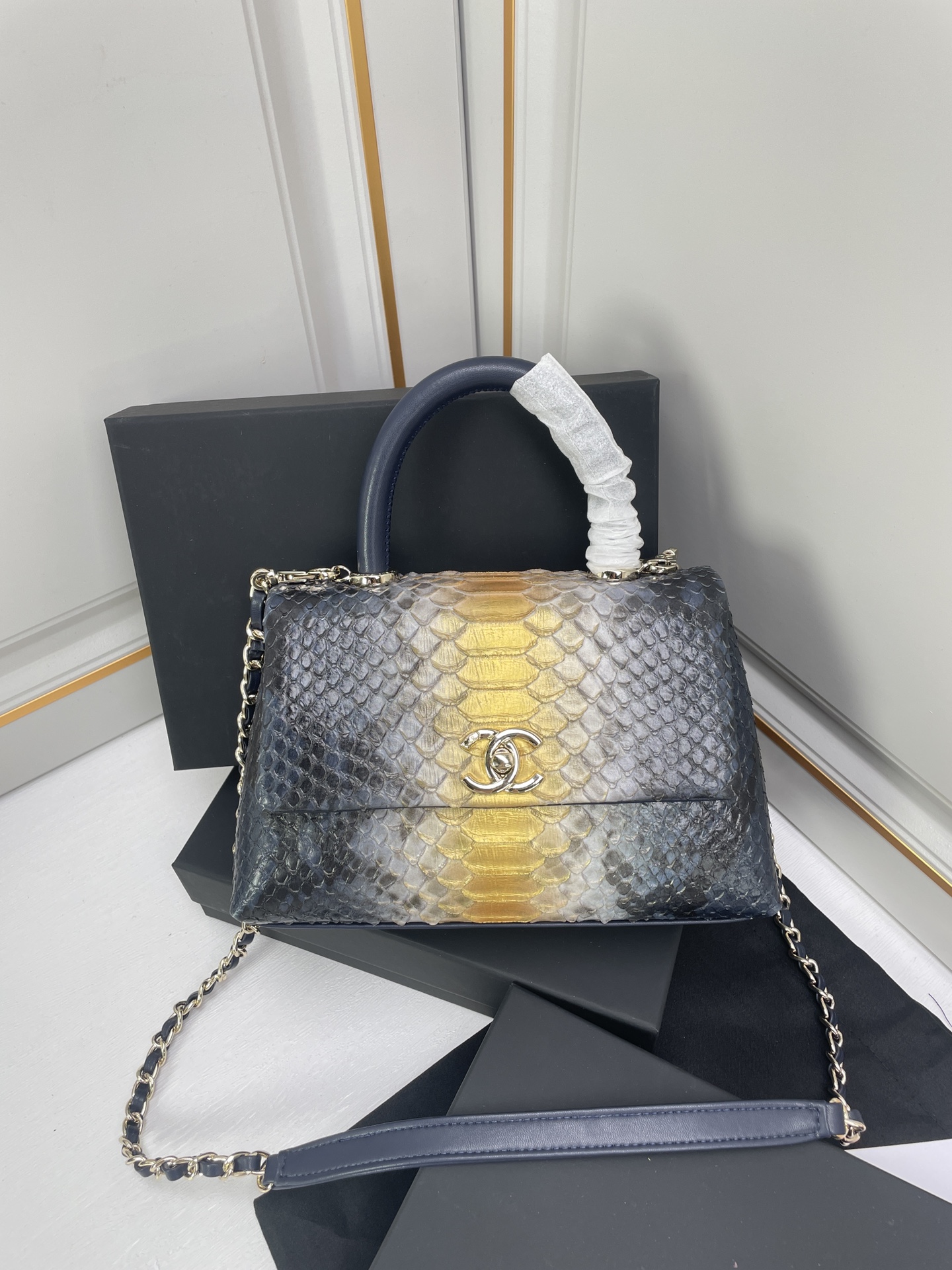 Luxury
 Chanel Coco Handle Bags Handbags Cowhide