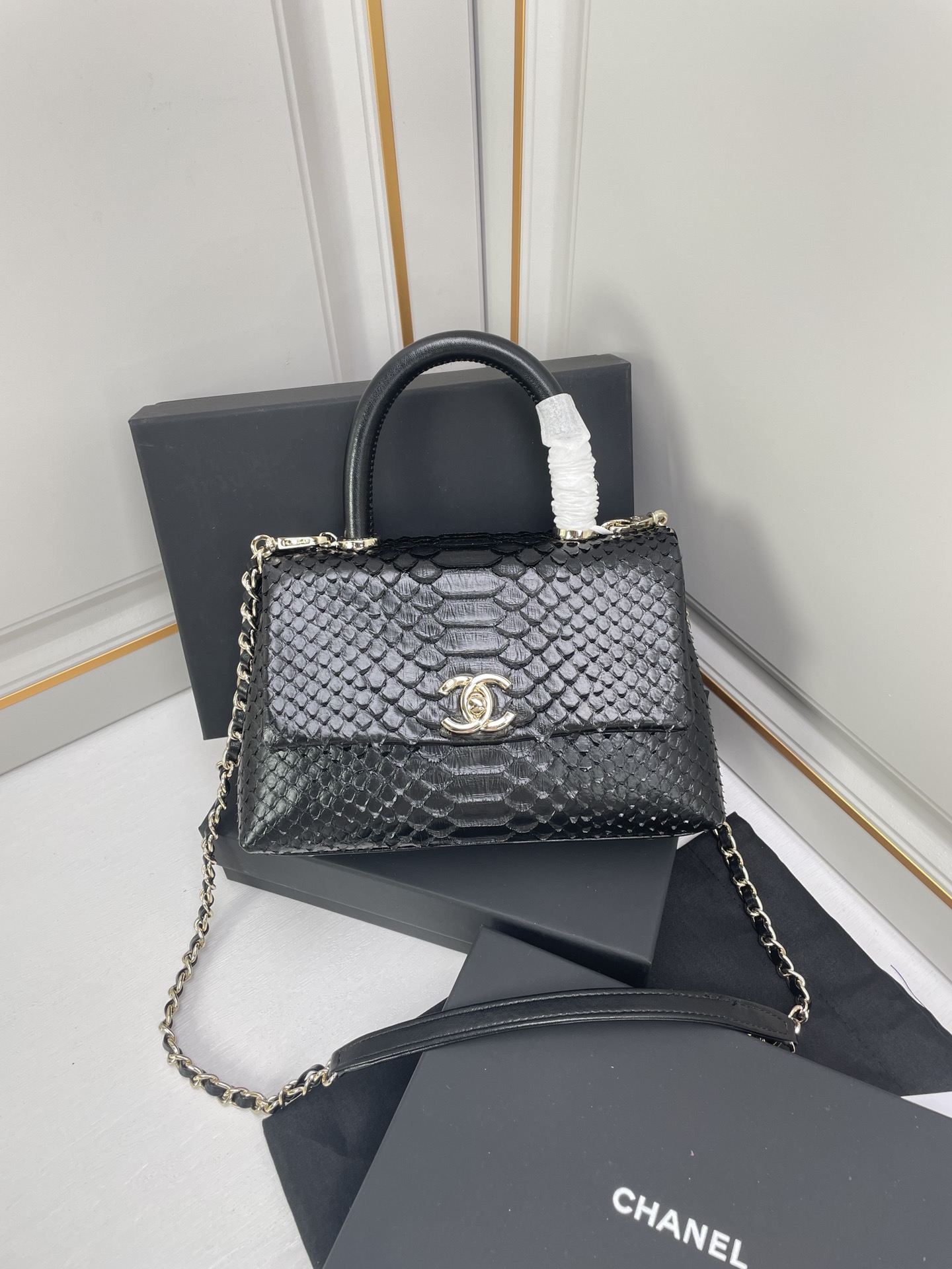 Chanel Coco Handle Bags Handbags Wholesale China
 Cowhide