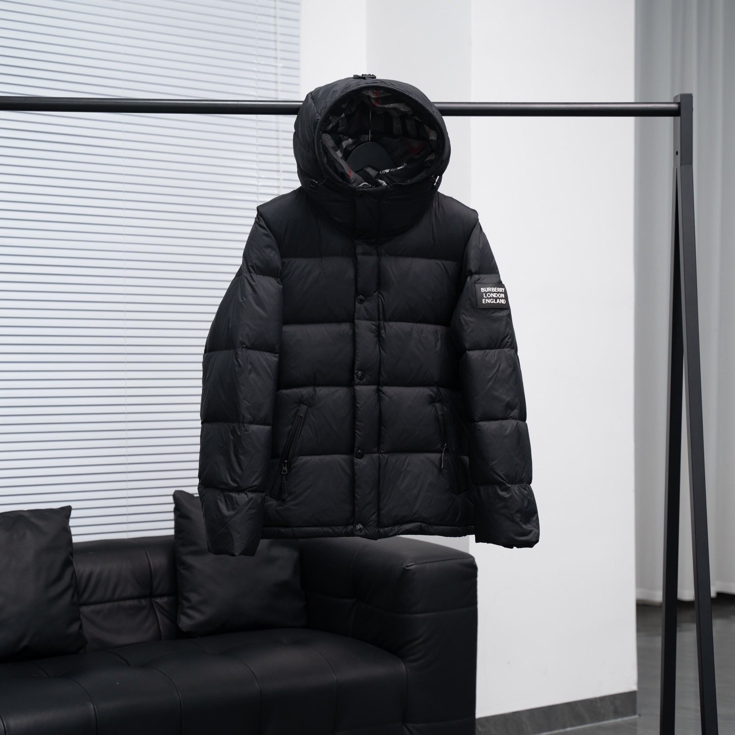 _dbE9sTDOEseKIuEWXo63-Kp828SWh4HZ9McQclg