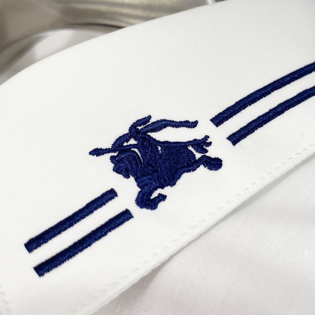 New White Cotton Silk Shirt: Elegant, Comfortable, Unisex Design with Unique Blue Embroidery - 图片 5