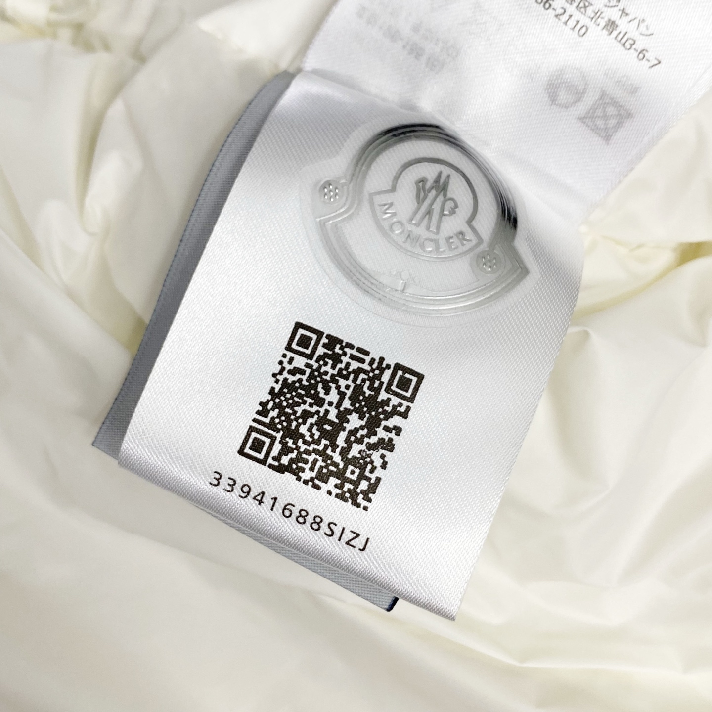 MON25FW秋冬新款轻薄尼龙立领羽绒马甲，男女同款经典毛毡徽章时尚保暖羽绒马甲外套！贸易公司渠道稀出，