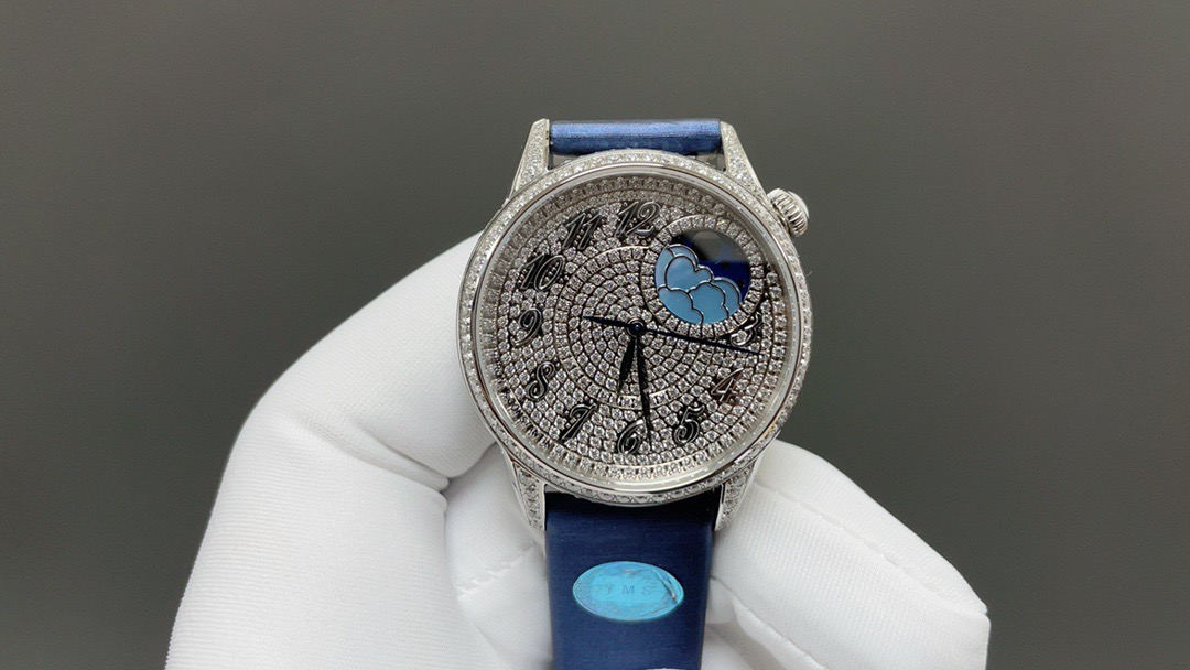 Luxurious United 4370: YMS VC Egérie Elysian Series with Diamond Detail.