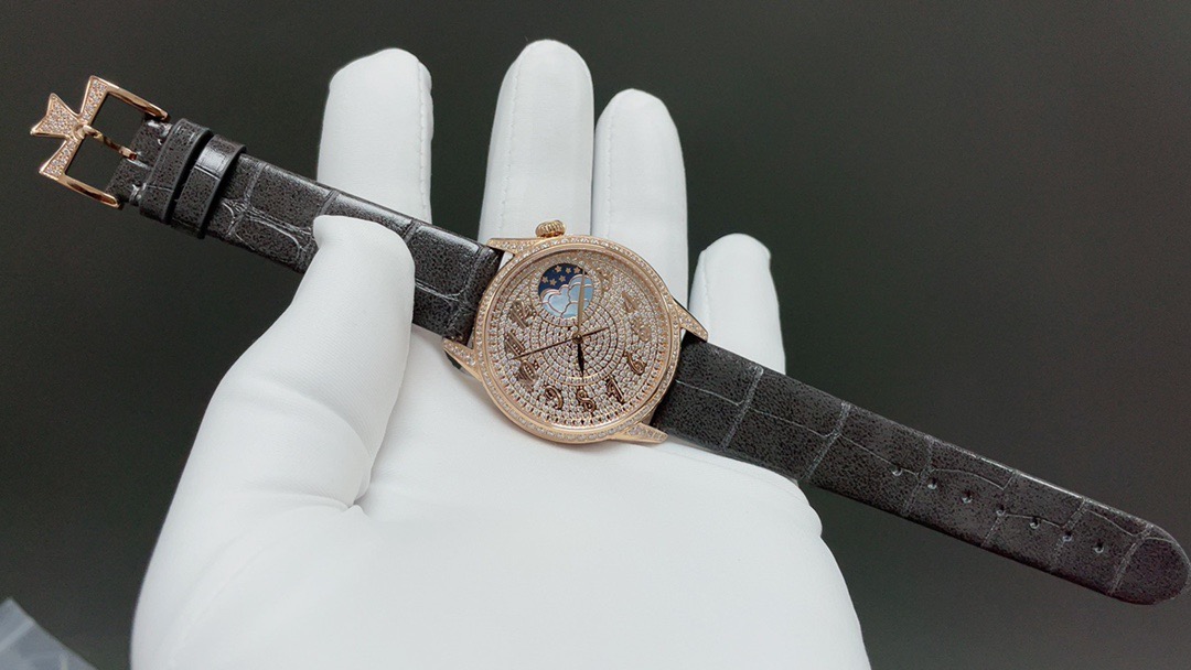 Luxurious United 4370 Watch: Elysian Series with Diamonds and Moonstone - 图片 2
