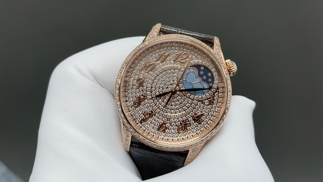 Luxurious United 4370 Watch: Elysian Series with Diamonds and Moonstone - 图片 3