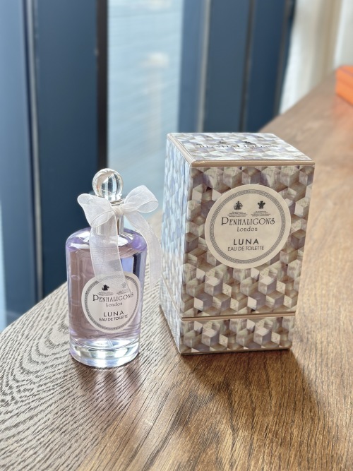 Penhaligon's Luna Eau de Toilette - A Divine Fragrance for Women 1 Penhaligon's Luna Eau de Toilette - A Divine Fragrance for Women