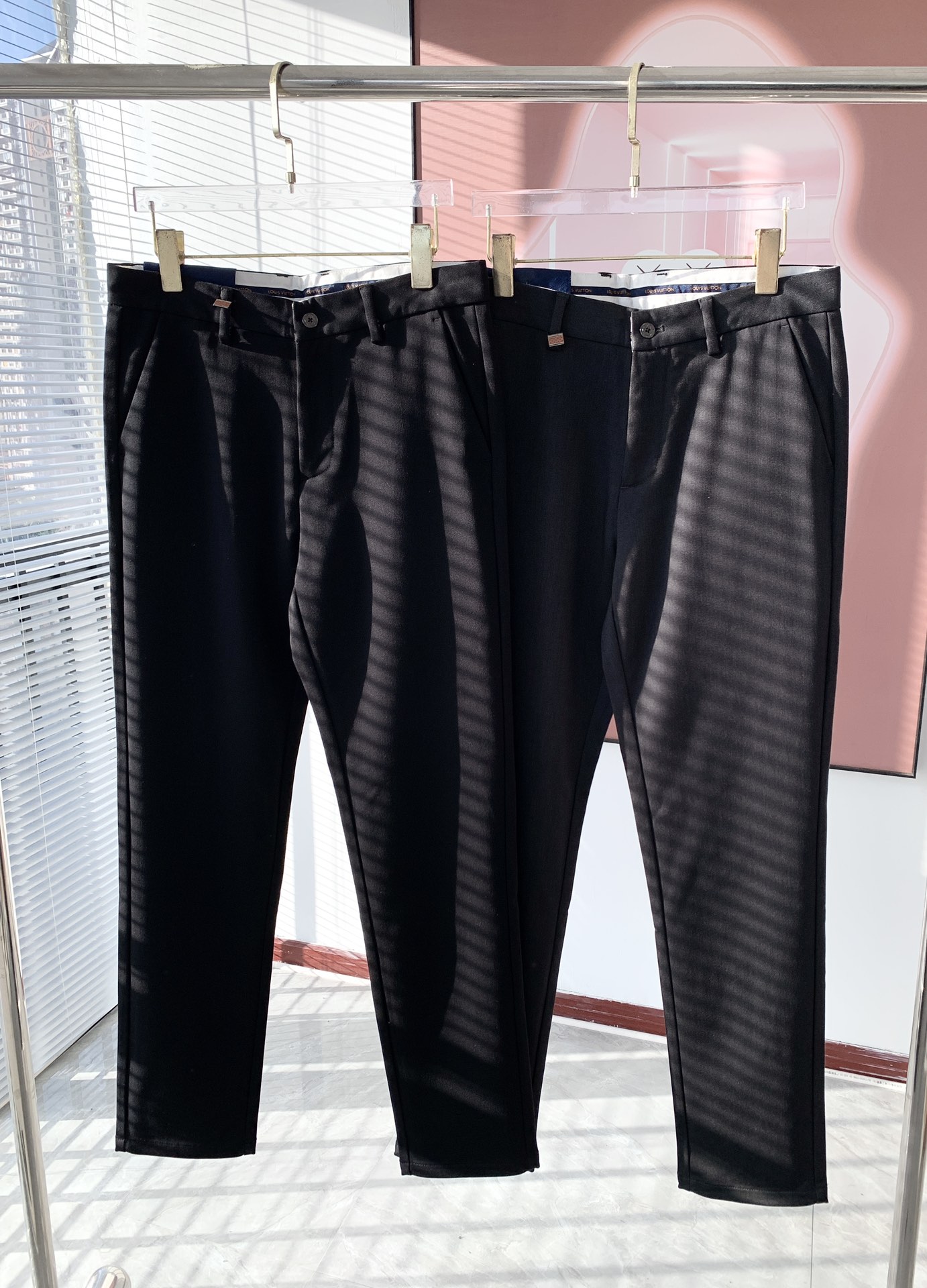 Louis Vuitton Clothing Pants & Trousers Men Spandex Fall/Winter Collection Fashion Casual