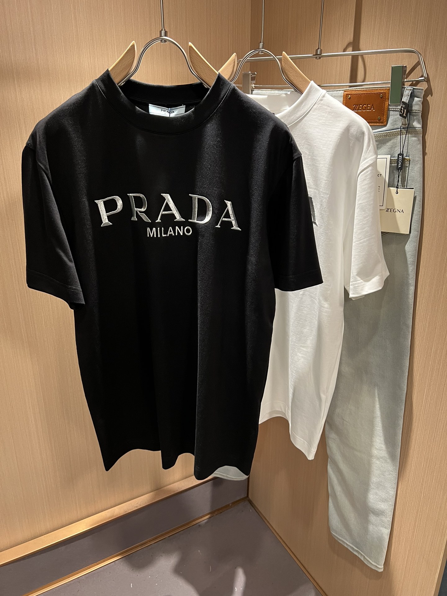 New Designer Replica
 Prada Clothing T-Shirt Buy Cheap
 Embroidery Unisex Cotton Spring/Summer Collection Fashion Short Sleeve